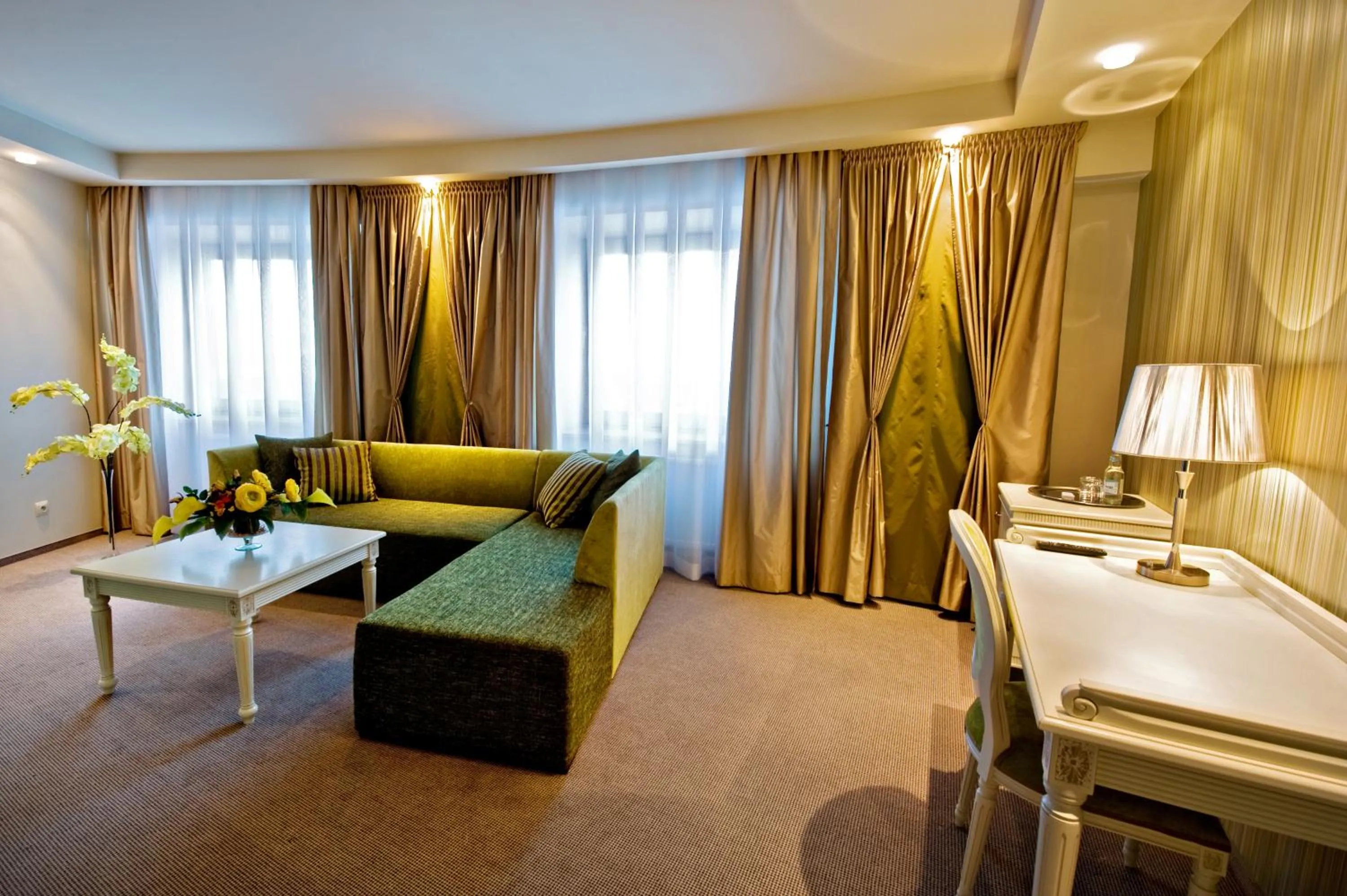 TV and multimedia in Hotel Prezydencki 4-star