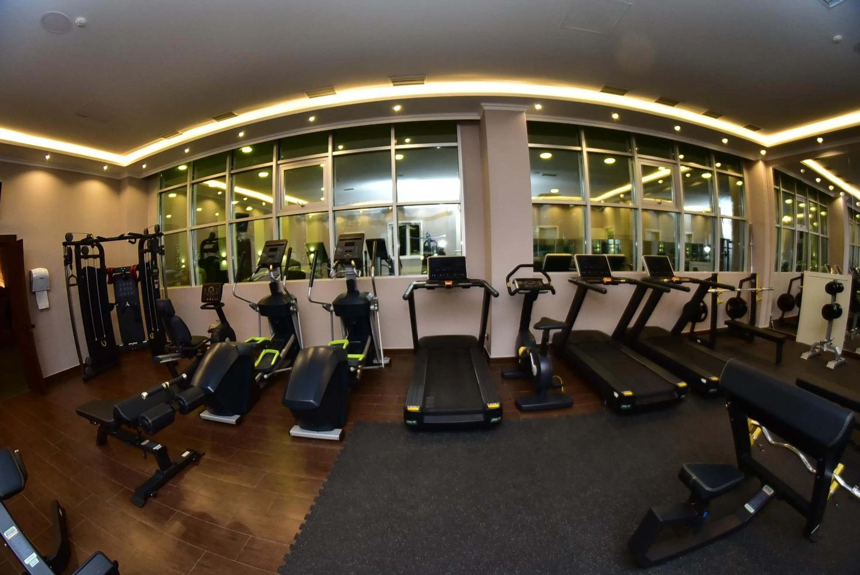 Fitness centre/facilities in Green Tower Hotel