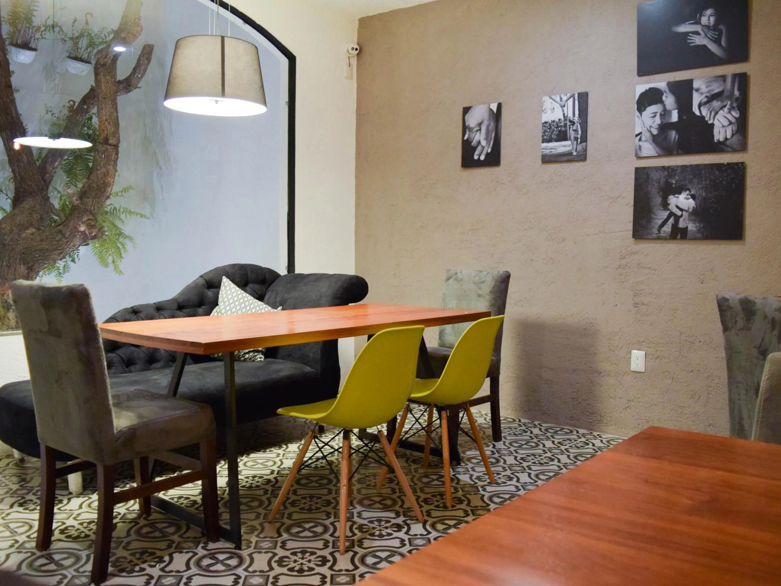 Restaurant/places to eat in Hotel Casa Andaria
