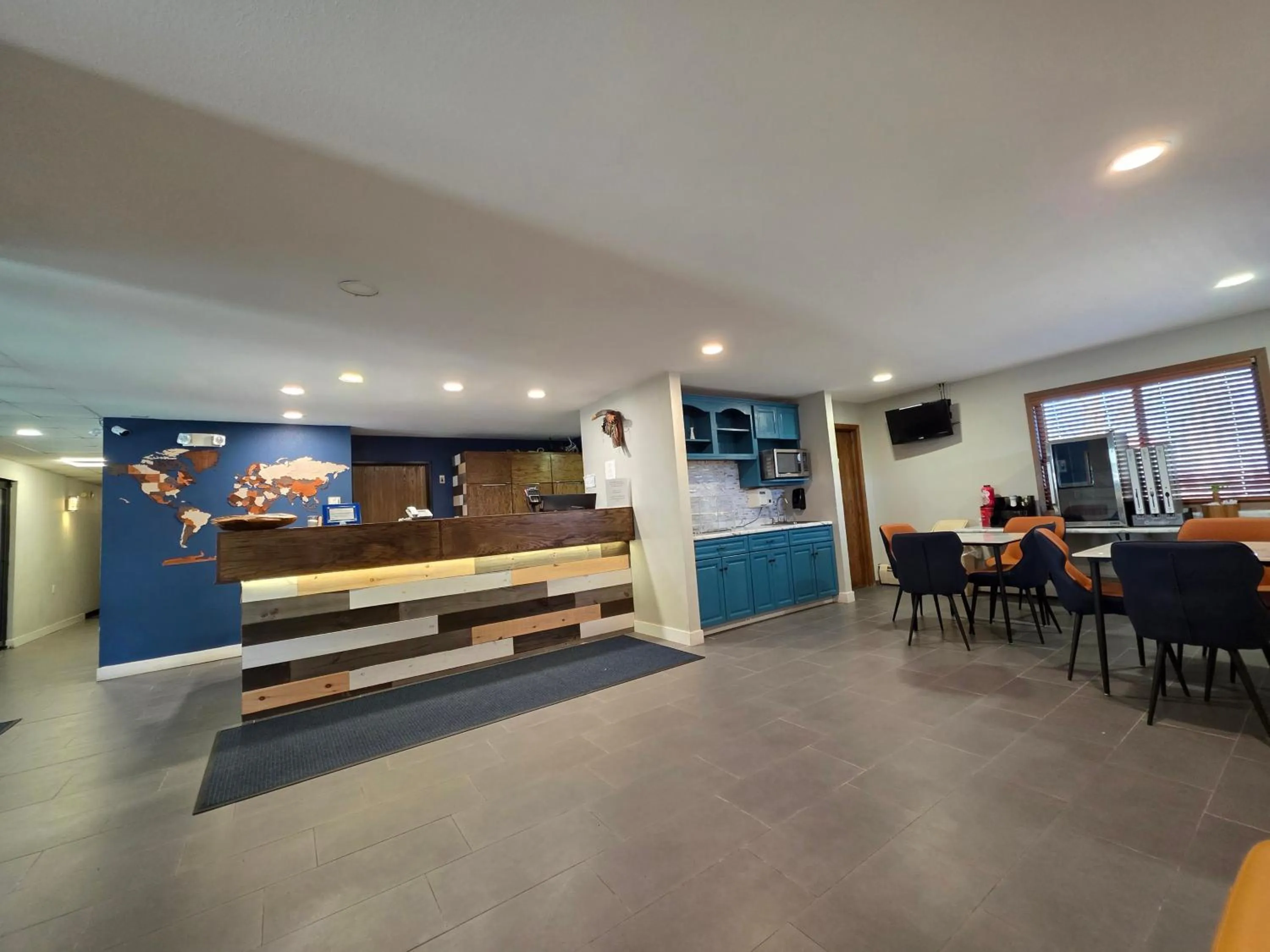 AmeriVu Inn and Suites - Hayward