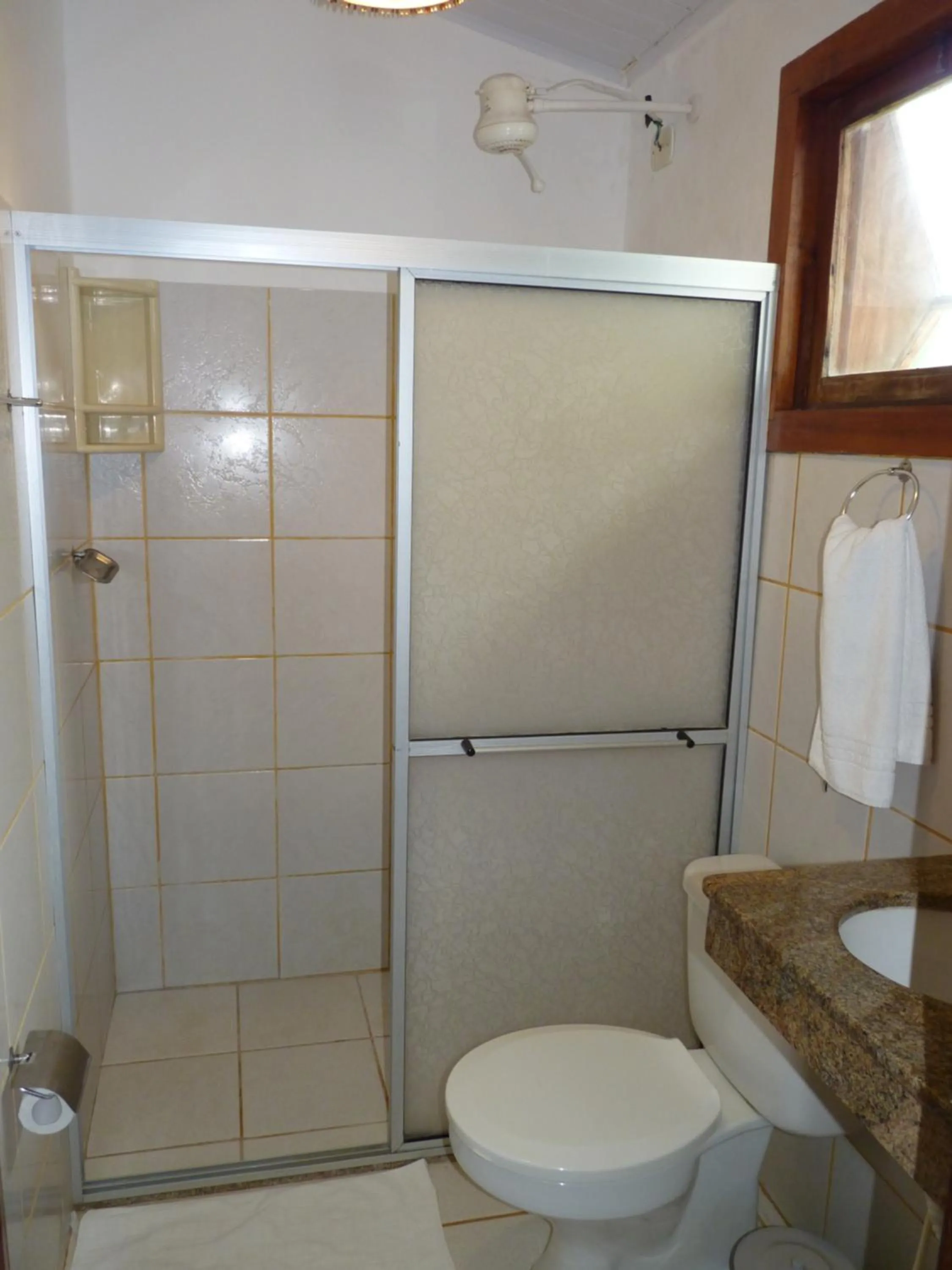 Shower in Pousada Meu Sossego
