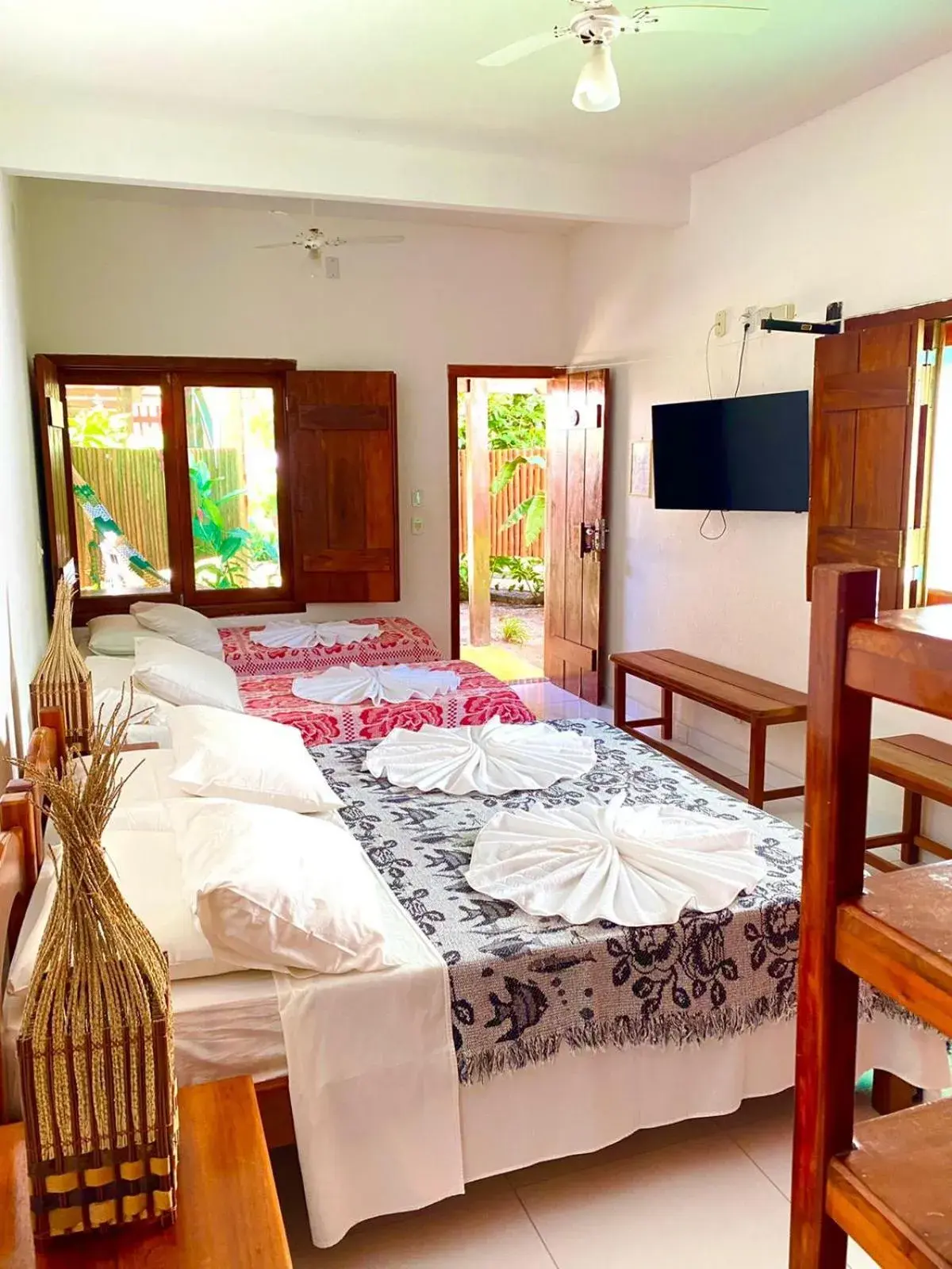 Family Room with Balcony in Pousada Meu Sossego Family Room with Balcony in Pousada Meu Sossego