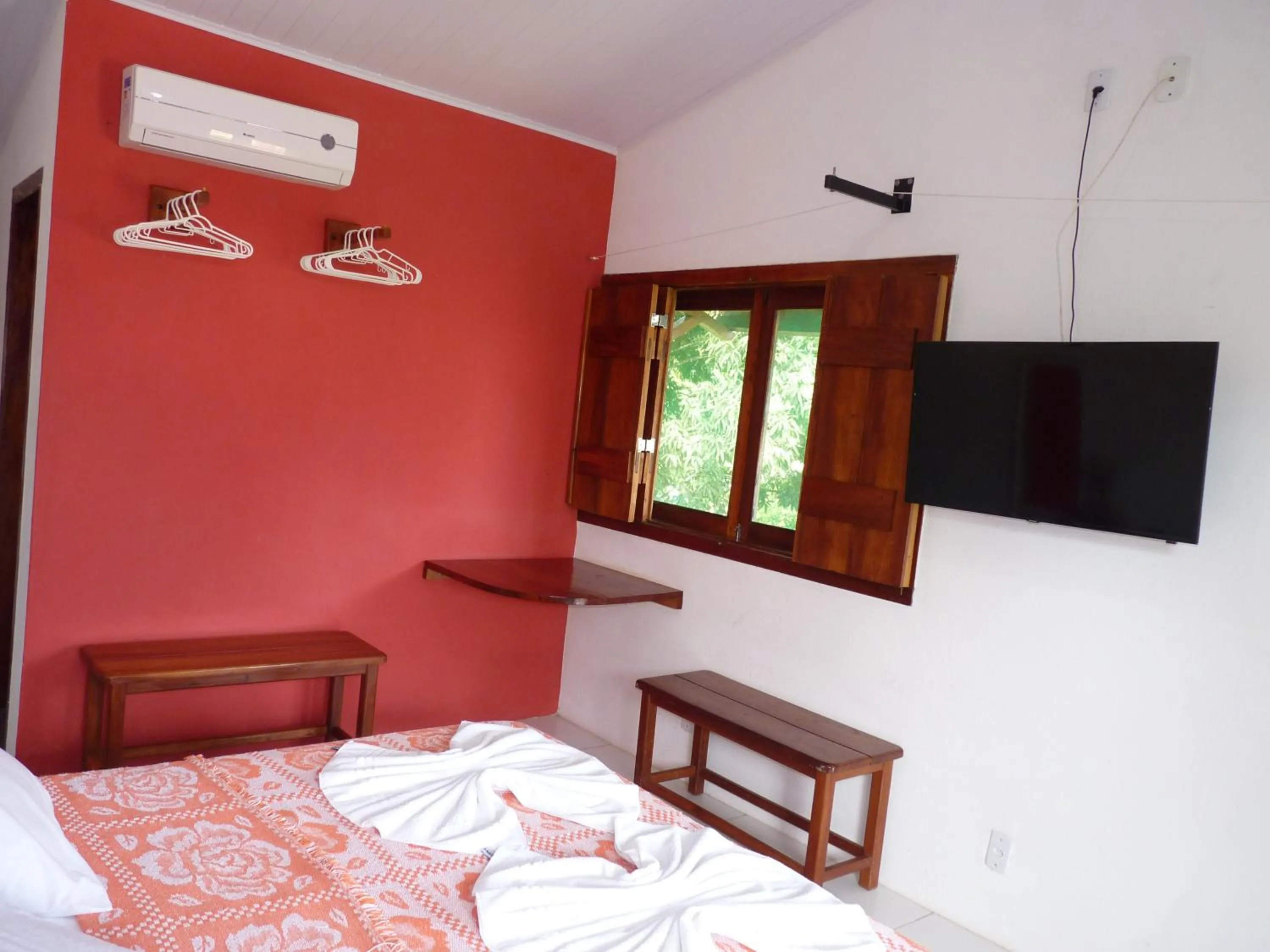 TV and multimedia, Bed in Pousada Meu Sossego