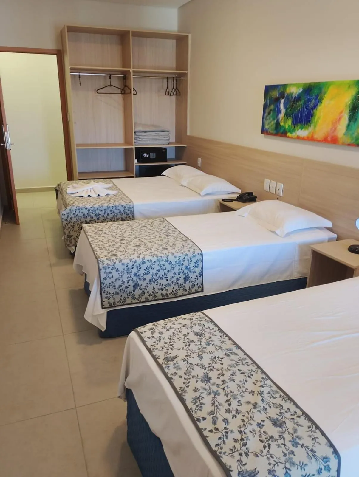 Bed in Hotel Verdes Mares