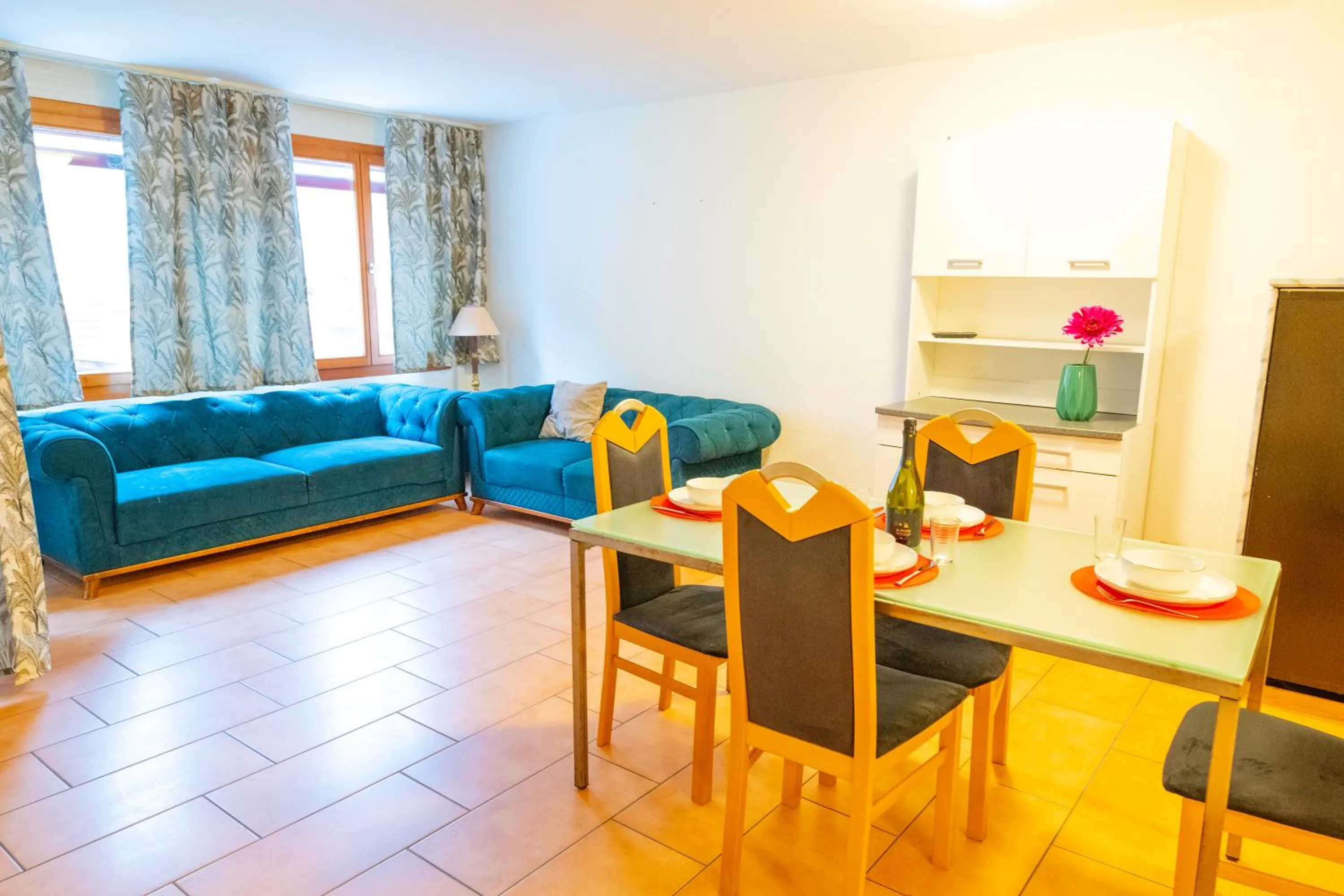 Two-Bedroom Family Apartment in Blumenstrasse 22