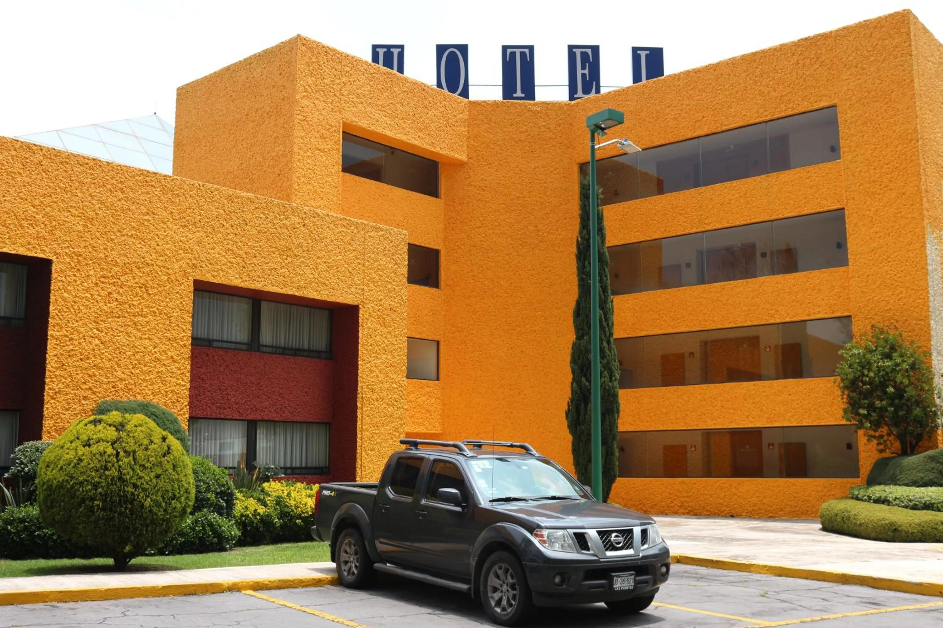 Property building in Cantalagua Inn