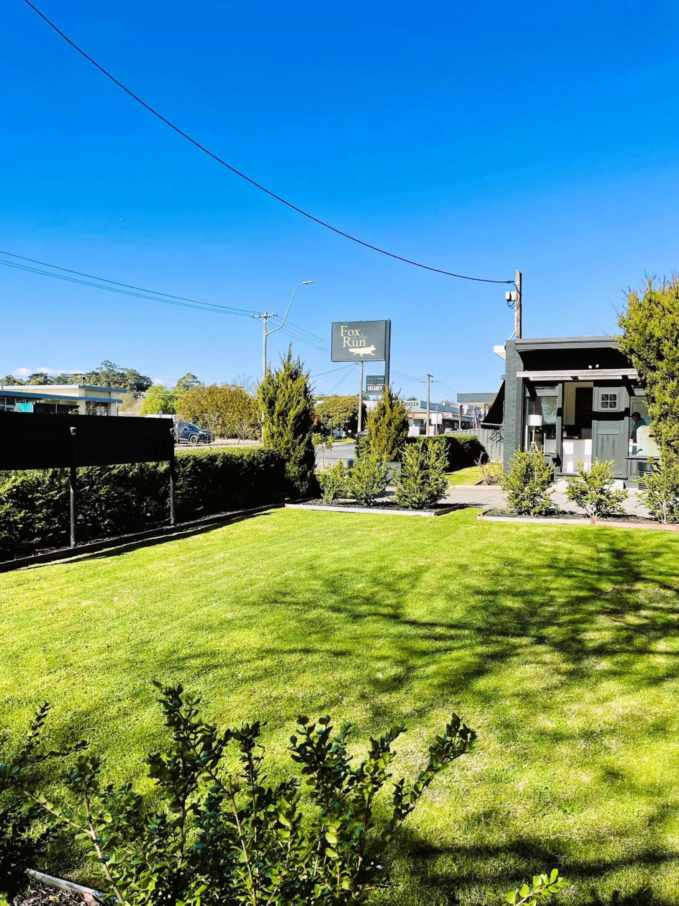 Property logo or sign in Fox on the Run - Motel Kilmore