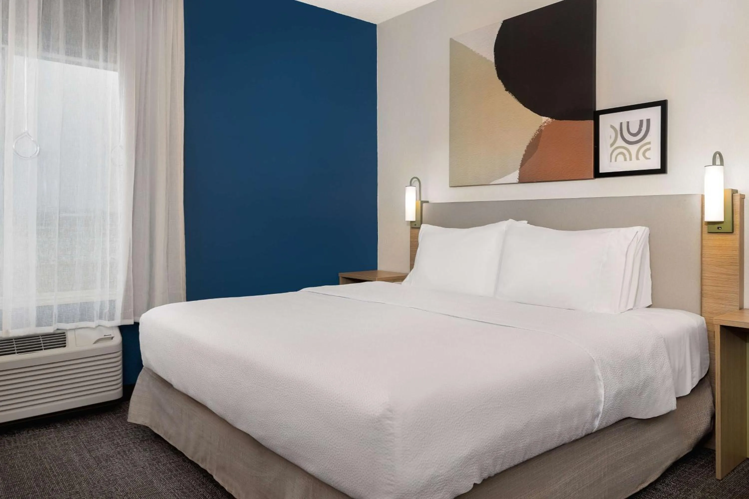 Bed in Spark By Hilton Evansville East, In