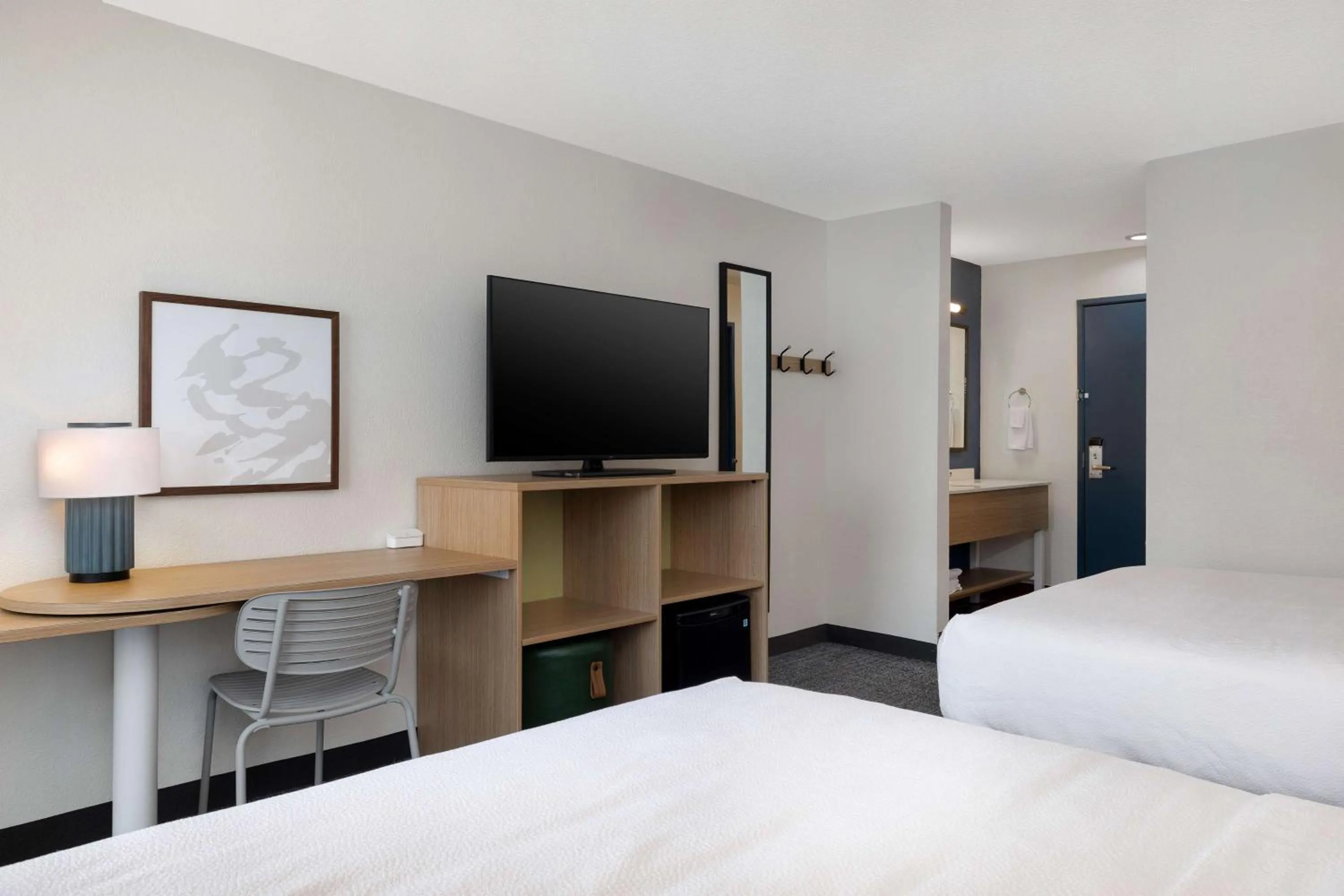 Bed in Baymont by Wyndham Evansville East