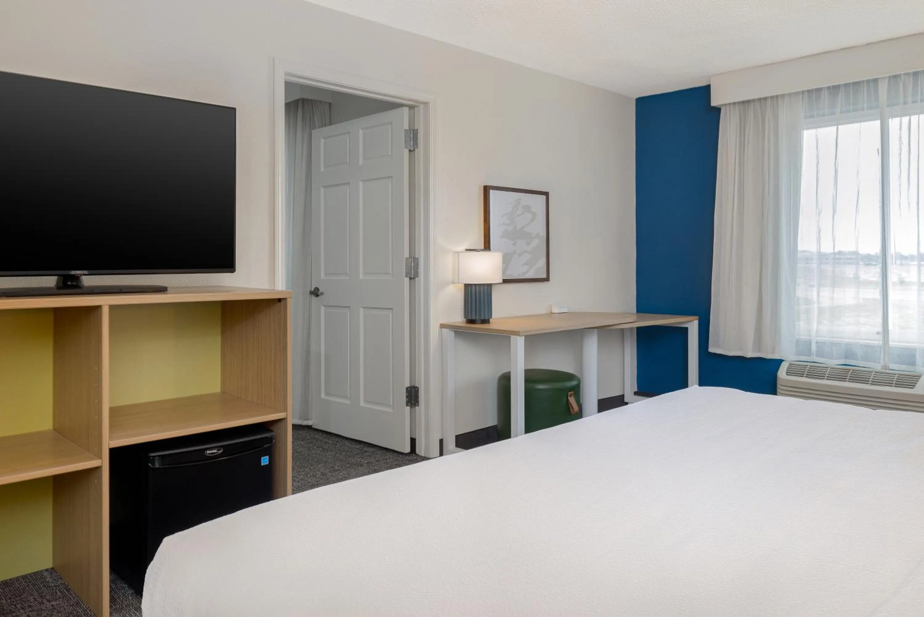 Bed in Spark By Hilton Evansville East, In