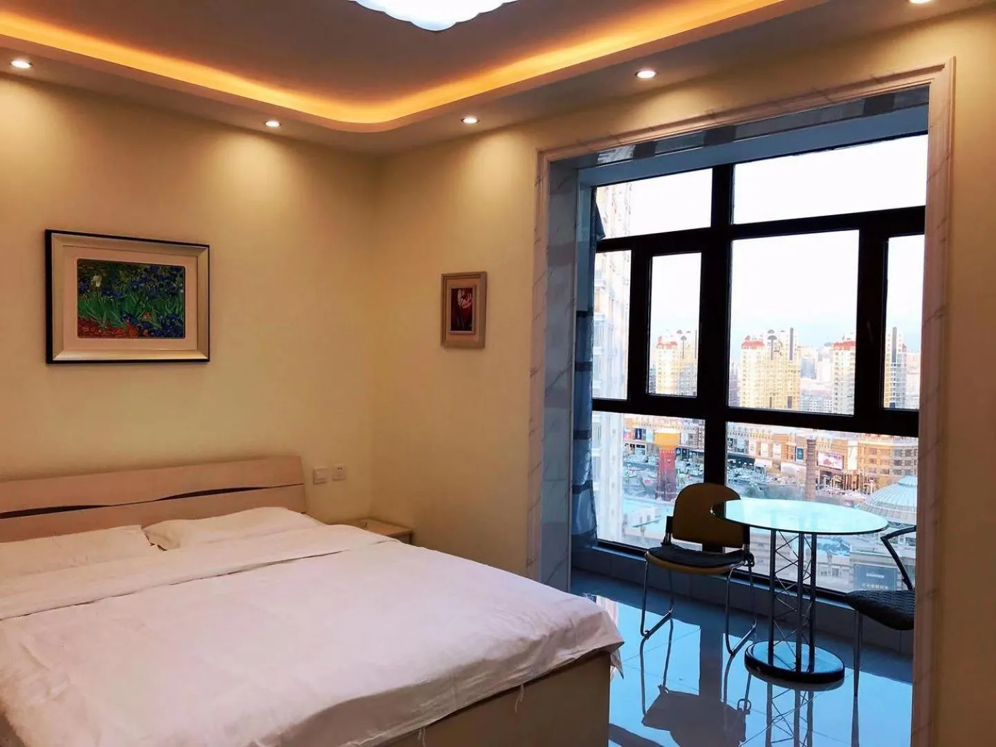 Studio in Utopia Apartment