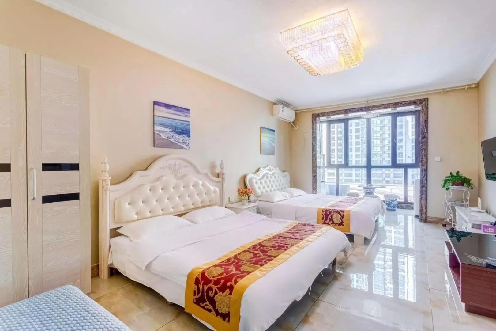 Superior Apartment in Utopia Apartment
