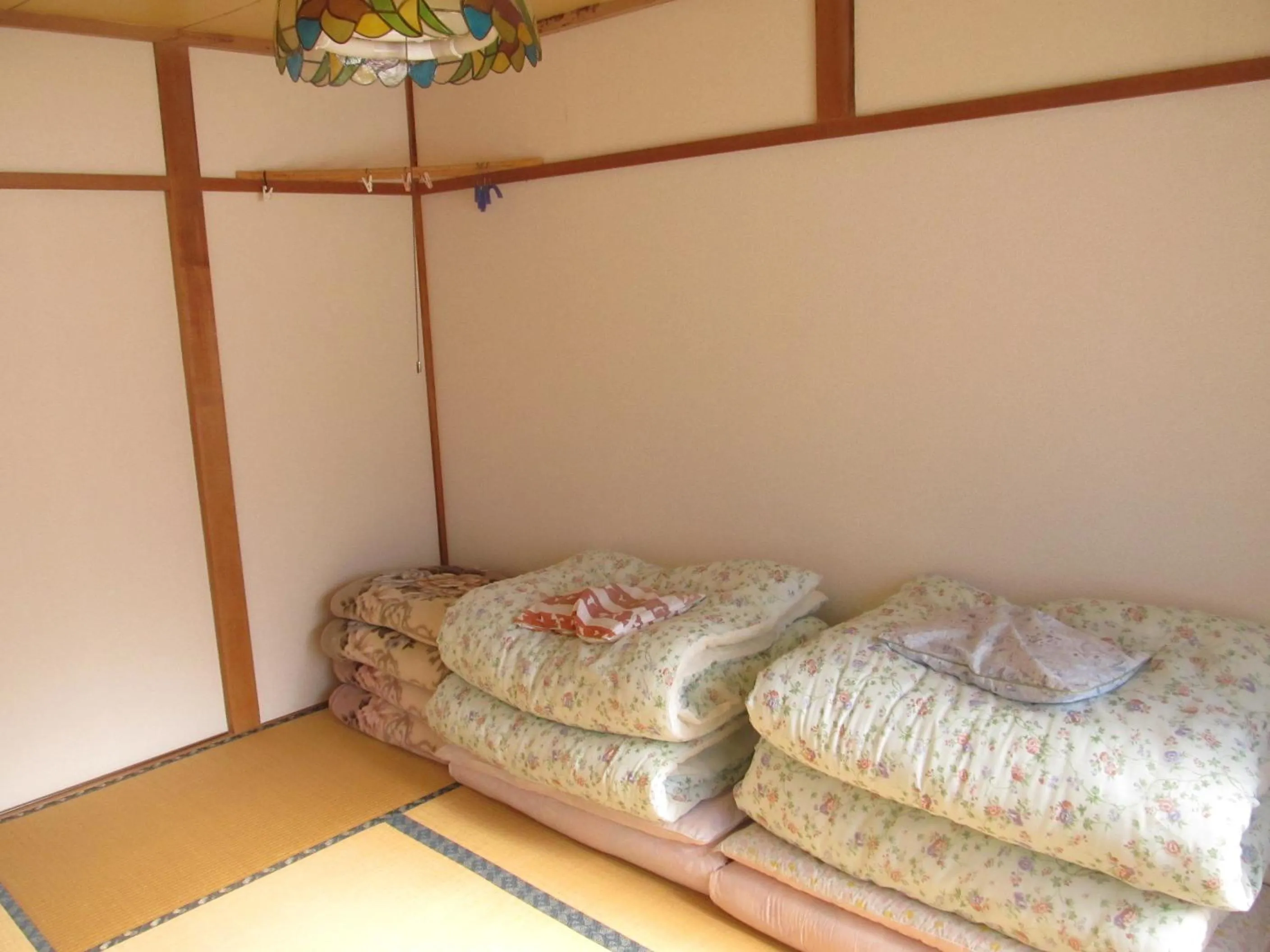 Photo of the whole room, Bed in Traveler's Inn Asanebo