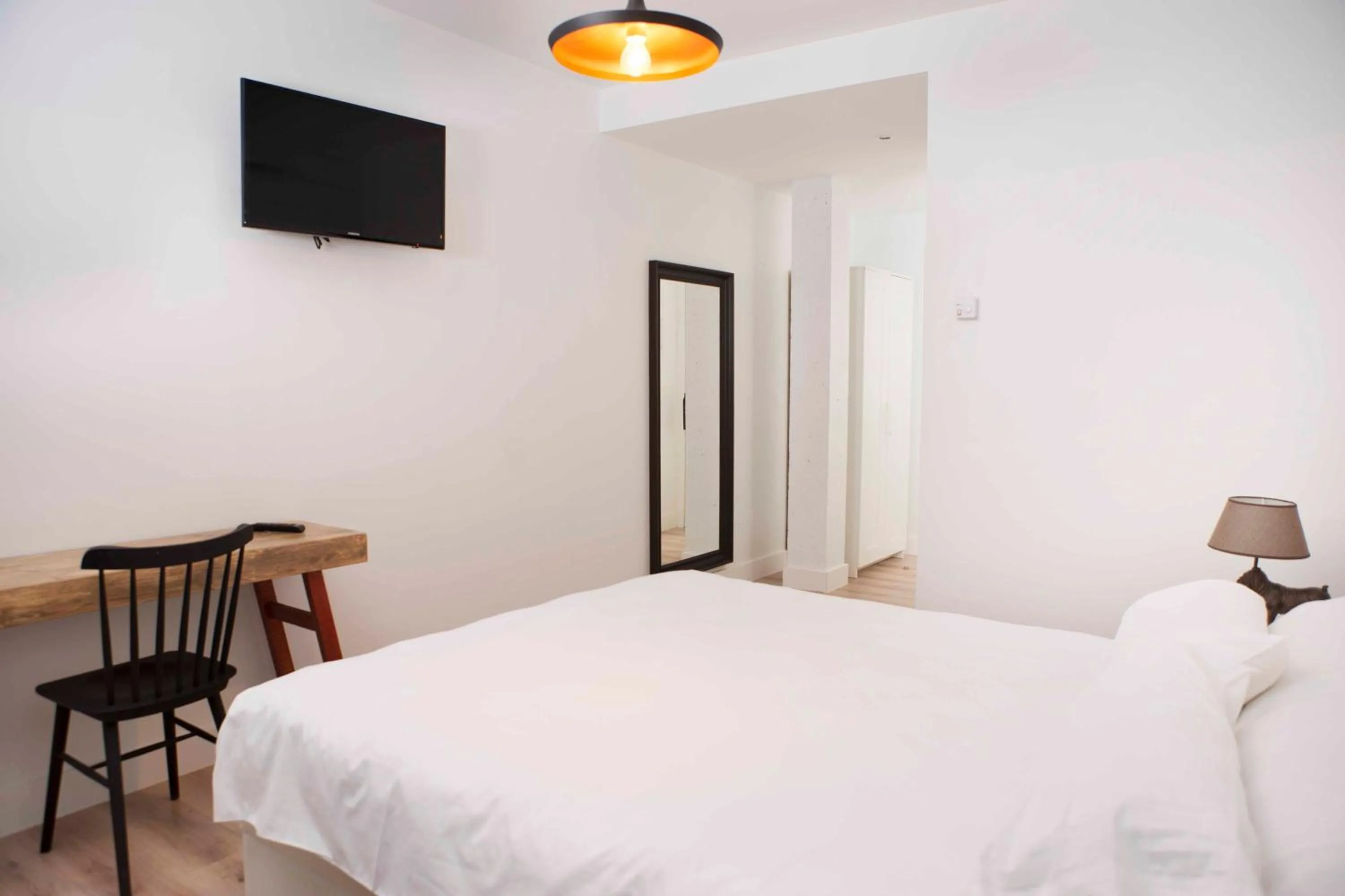 Photo of the whole room, Bed in La Casita de la Planta