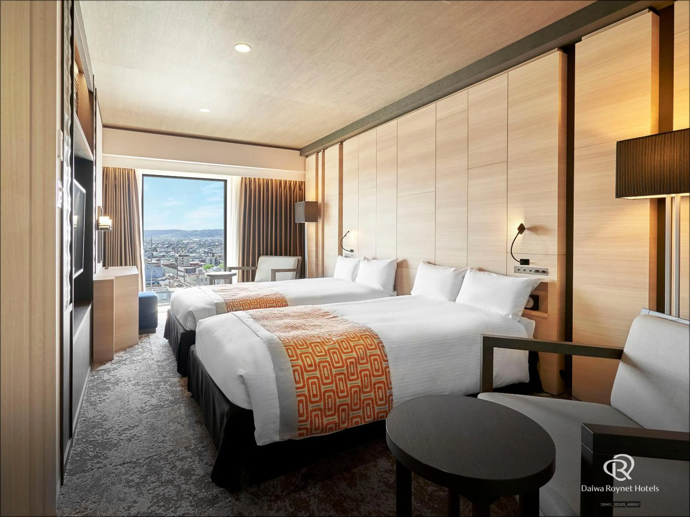 Photo of the whole room, Bed in Daiwa Roynet Hotel Aomori