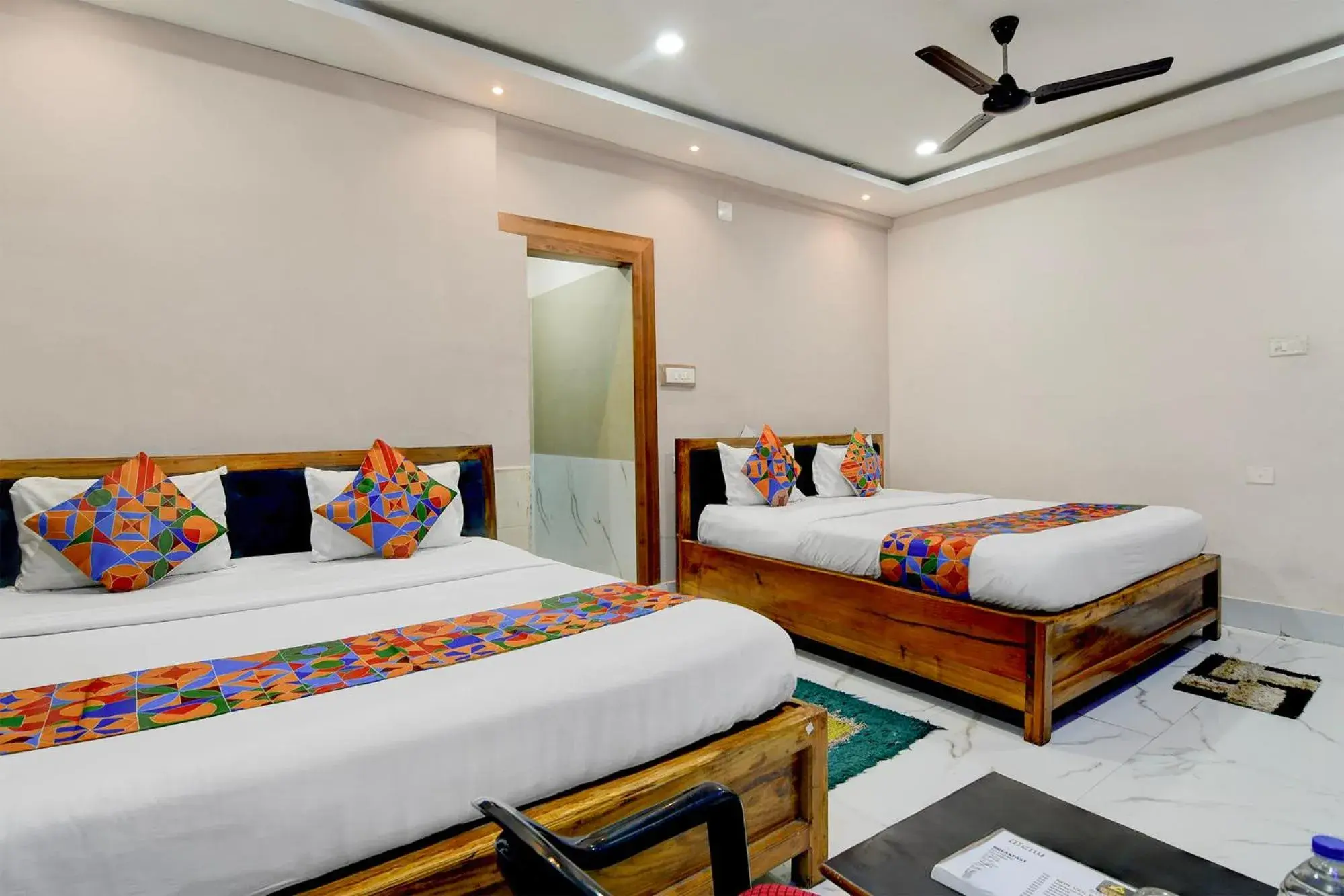 Bed in FabHotel Seven Inn Bed in FabHotel Seven Inn