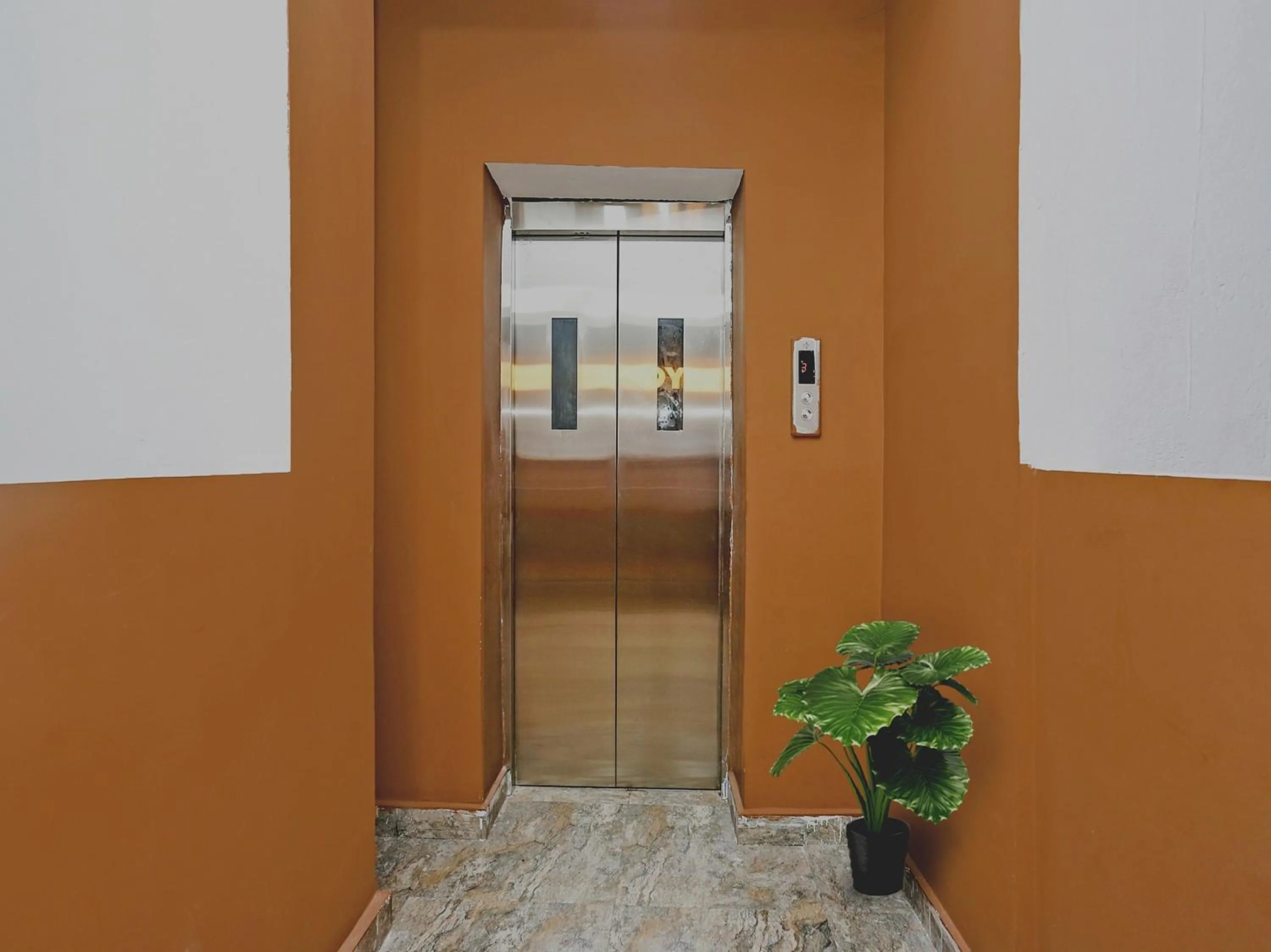 Facility for disabled guests in Hotel O Seven Inn