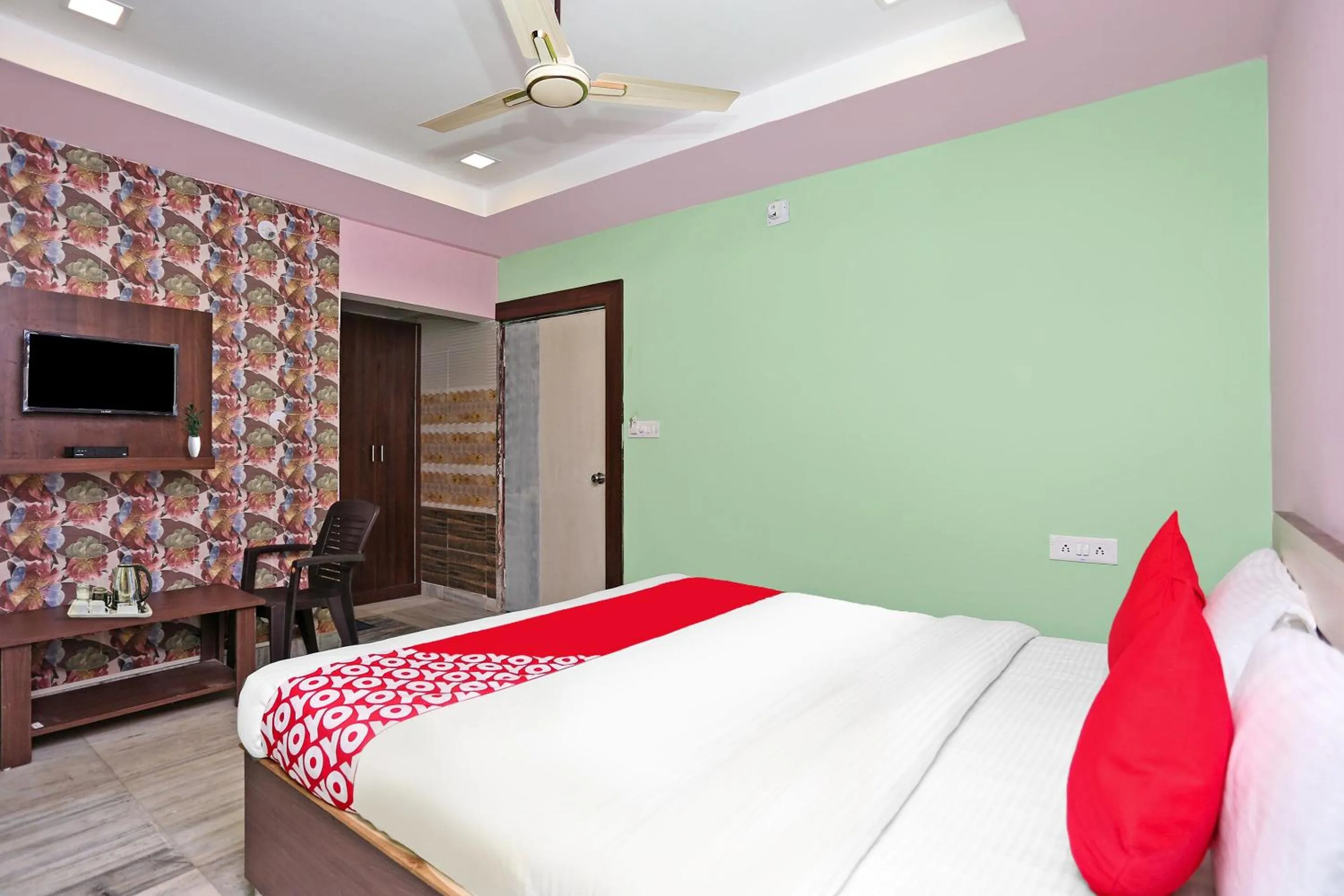 Bedroom, Bed in Collection O Aryan hotel