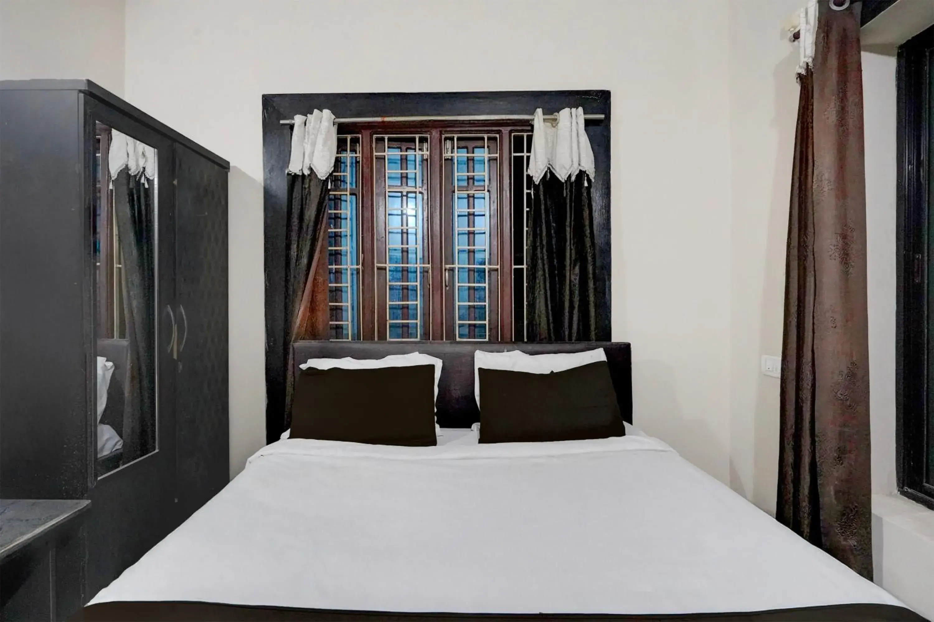 Bedroom, Bed in Collection O ITER Bhubaneswar Formerly Regal Stays Bedroom, Bed in Collection O ITER Bhubaneswar Formerly Regal Stays