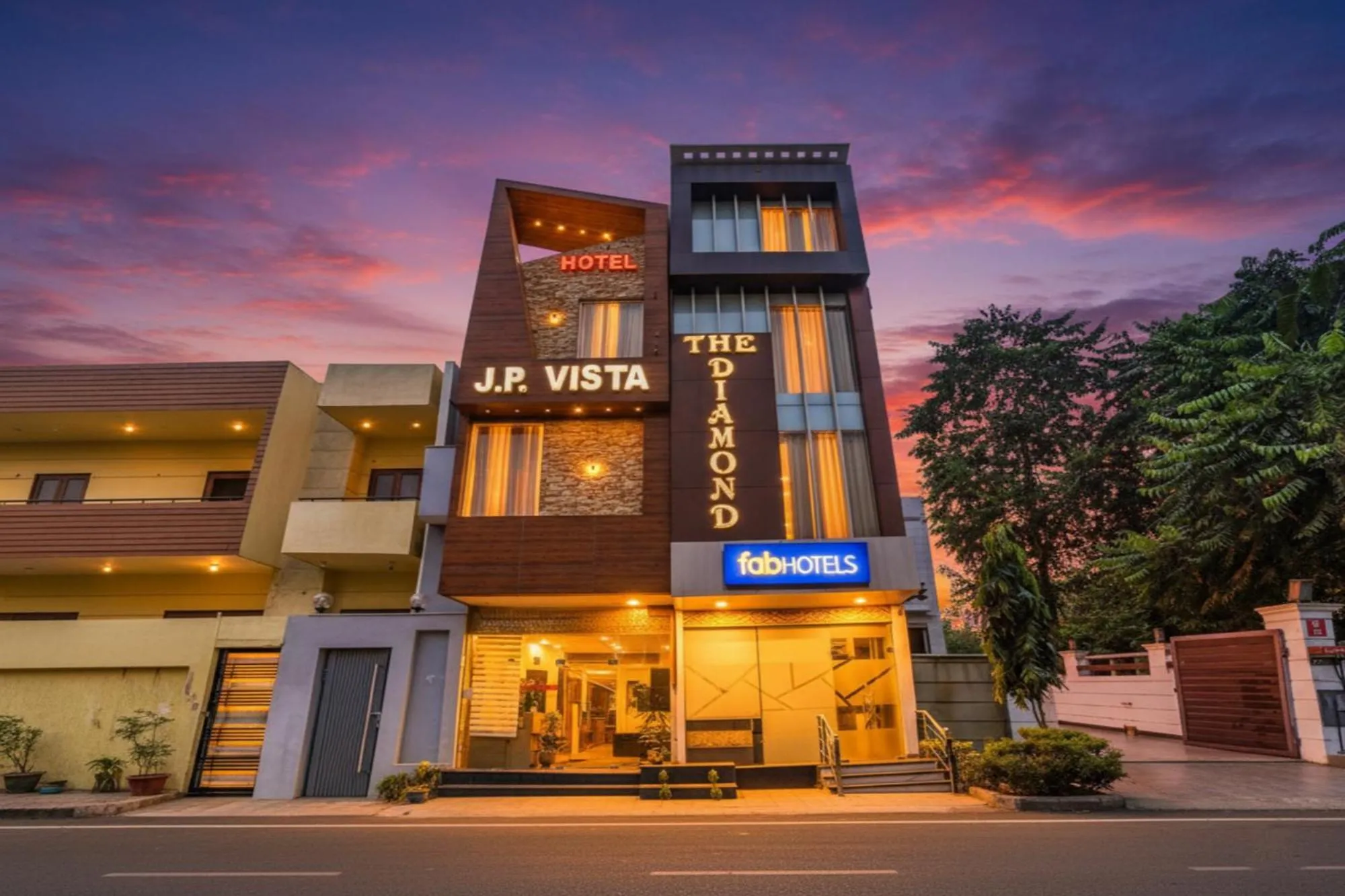 Property building in FabHotel Diamond Zirakpur