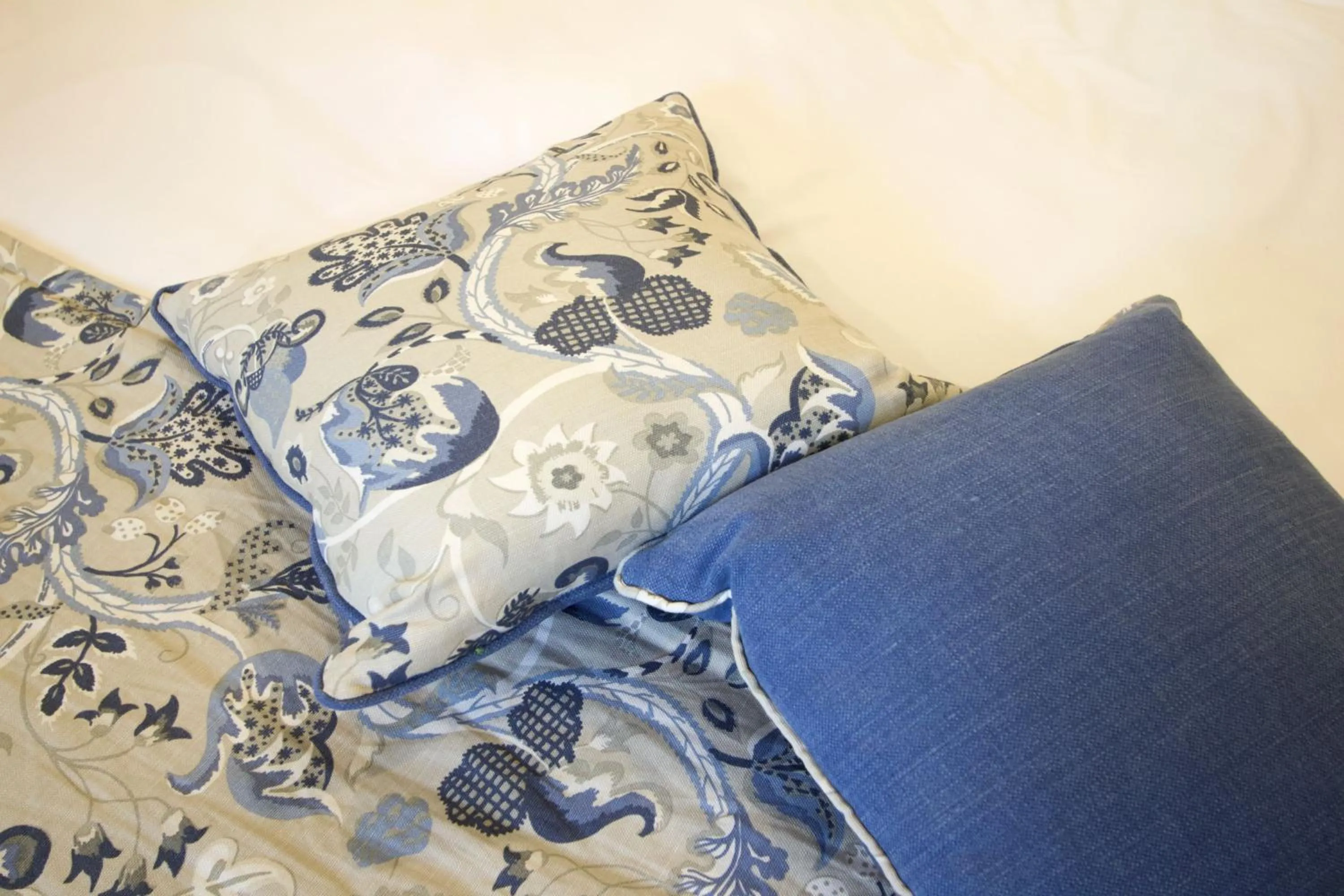 Decorative detail, Bed in Chestnuts House Boutique B&B