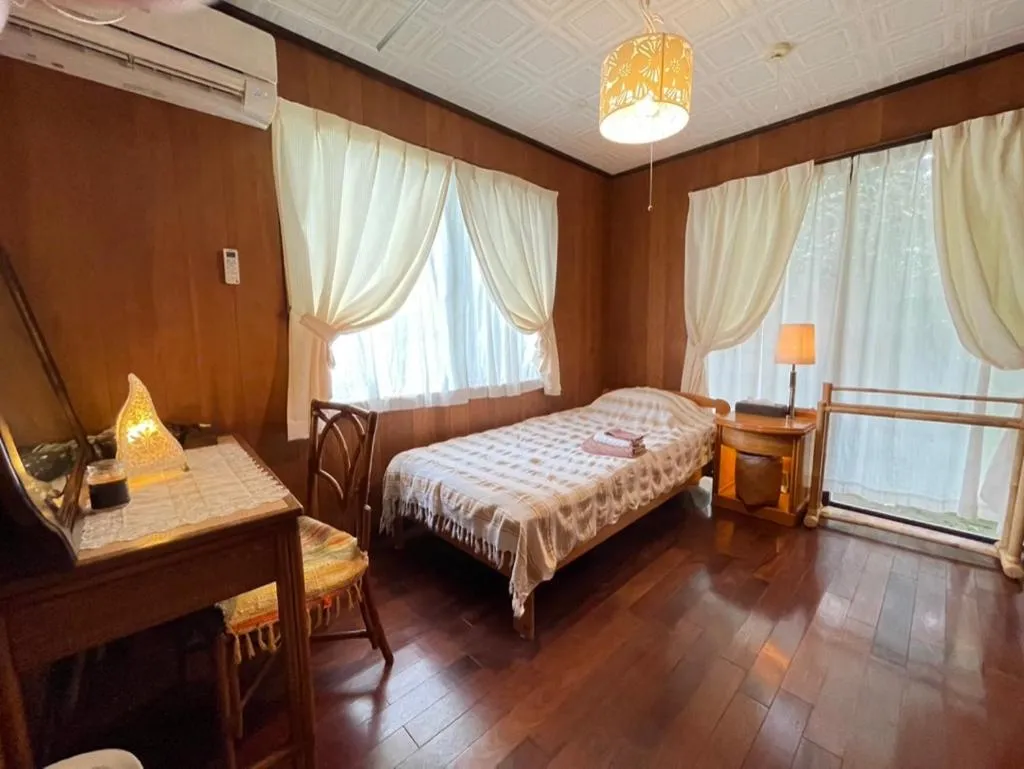 Bedroom, Bed in Milk-ya Women-Only Guest House