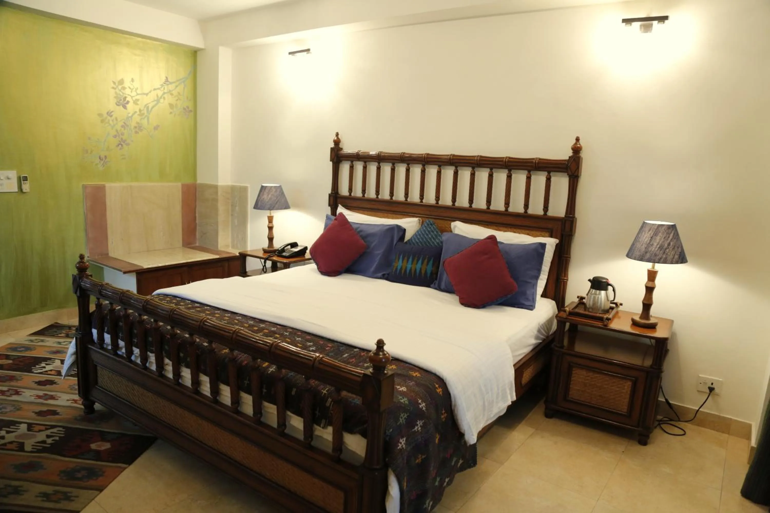 Bedroom, Bed in The Estate Villa