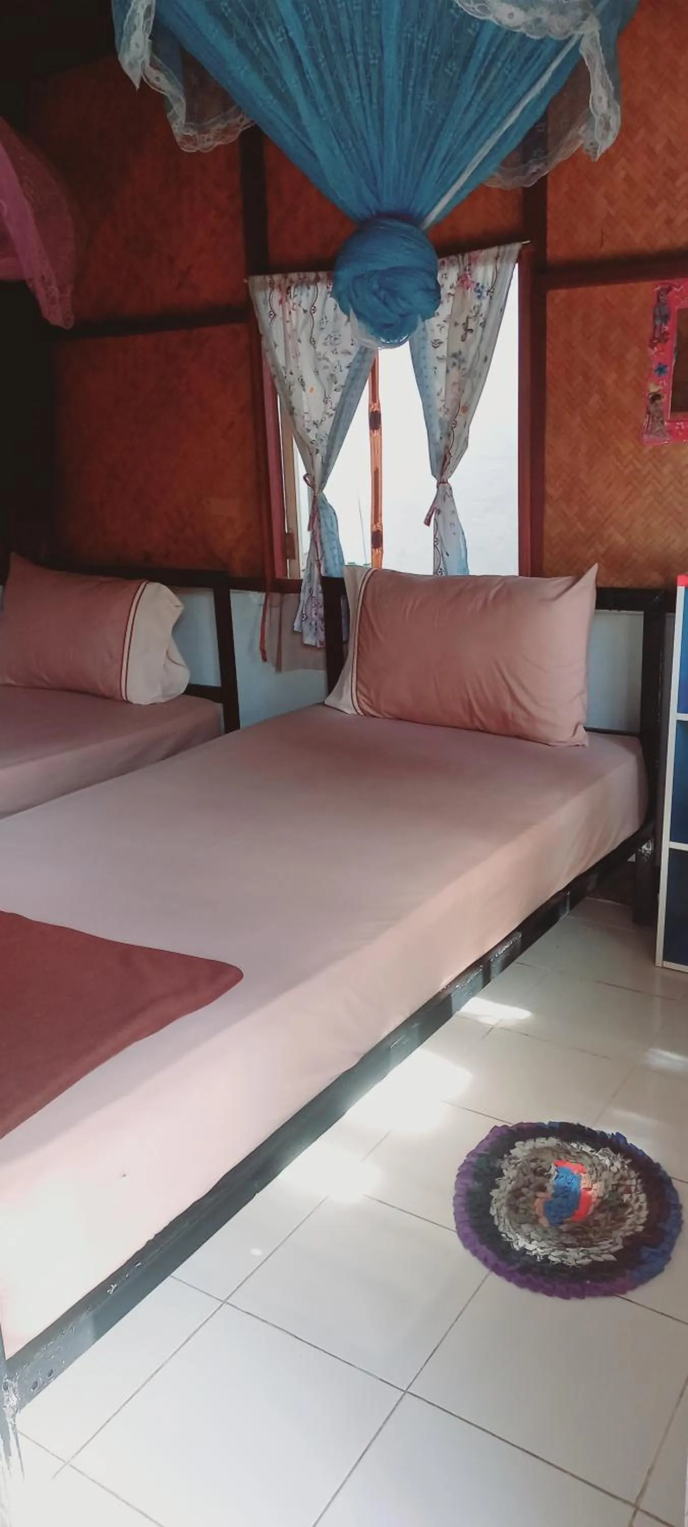 Bed in Rainbow House Pai