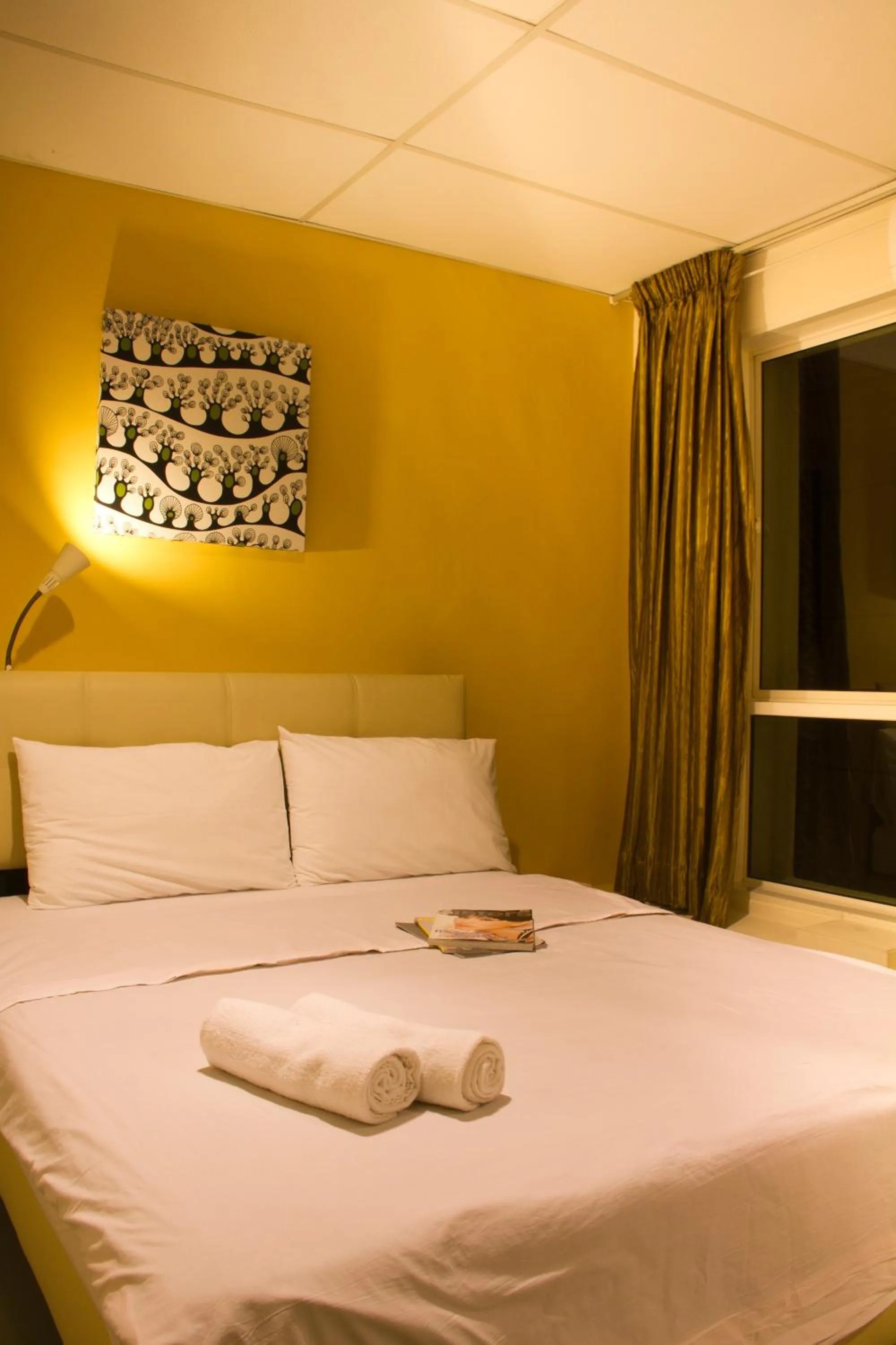 View (from property/room), Bed in 7 Star Hotel