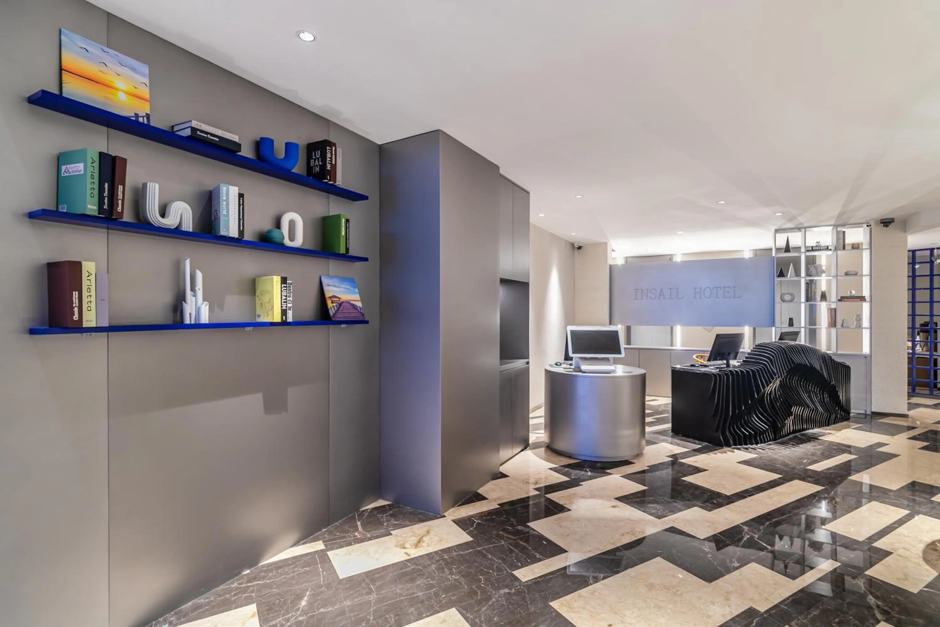 Lobby or reception in Insail Hotels (Guangyuanxincun Jingtai Pedestrian Street Guangzhou)