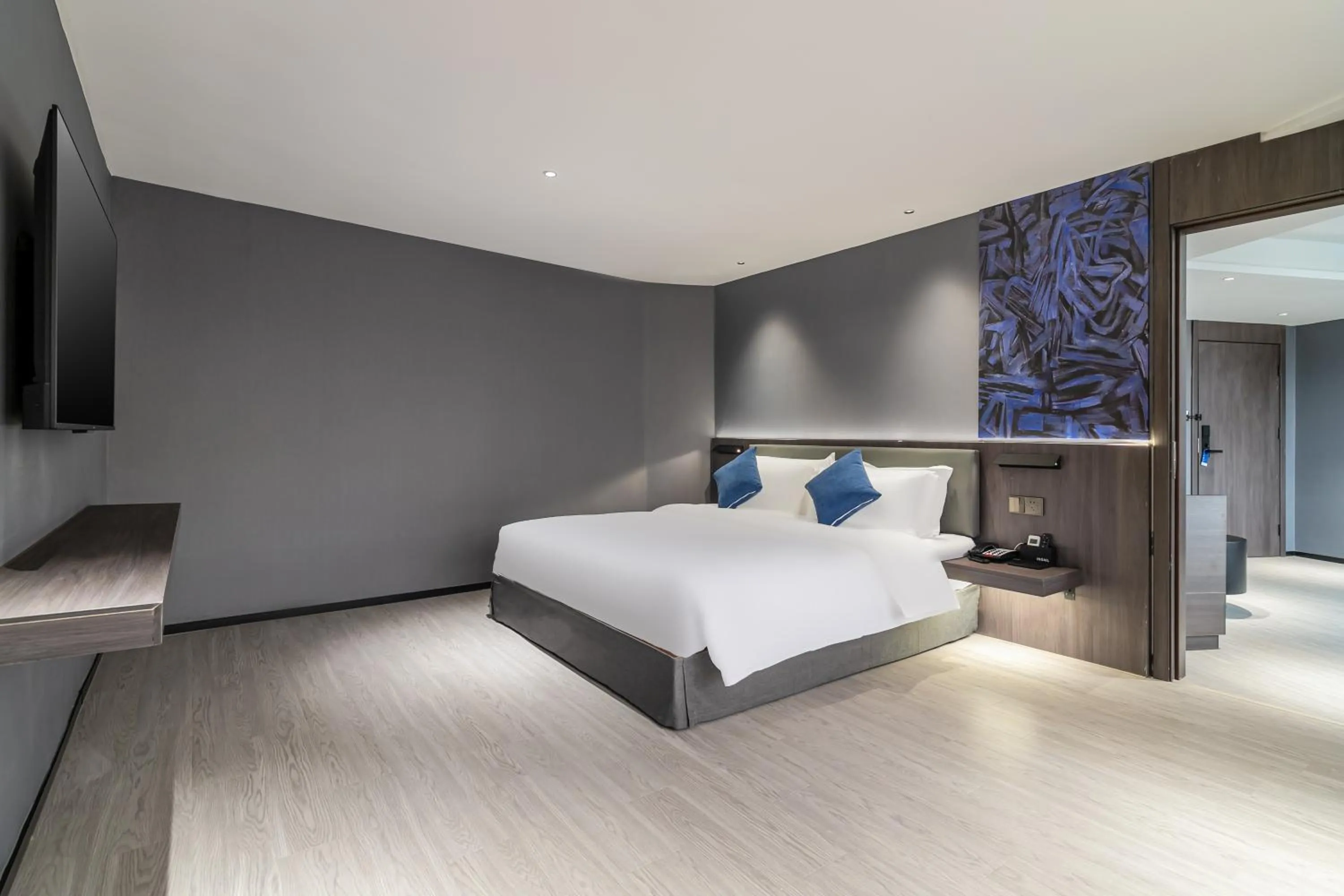 Bedroom, Bed in Insail Hotels (Guangyuanxincun Jingtai Pedestrian Street Guangzhou)