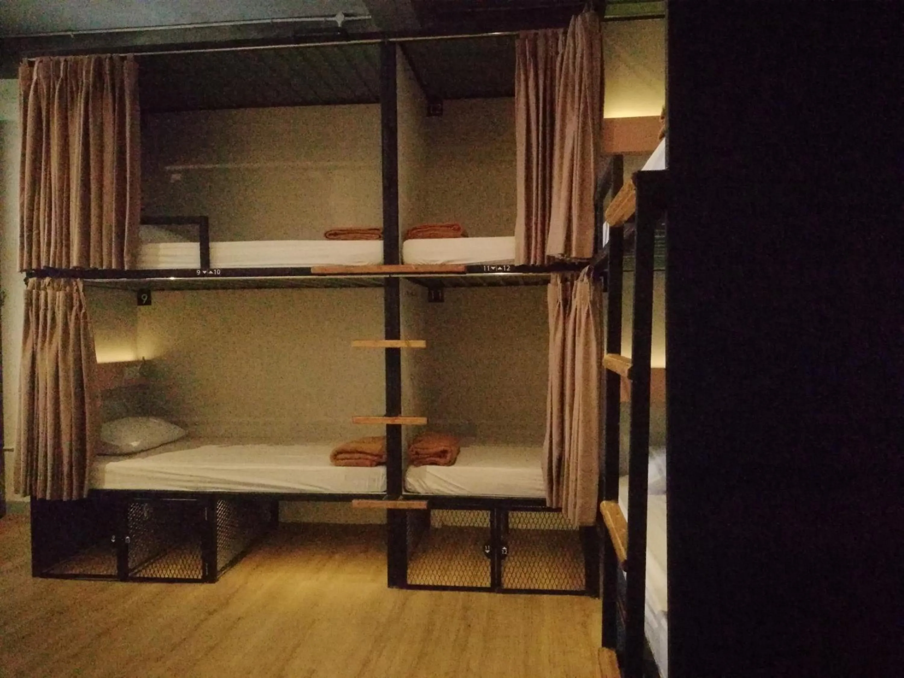 Bed in PINX'S HOSTEL