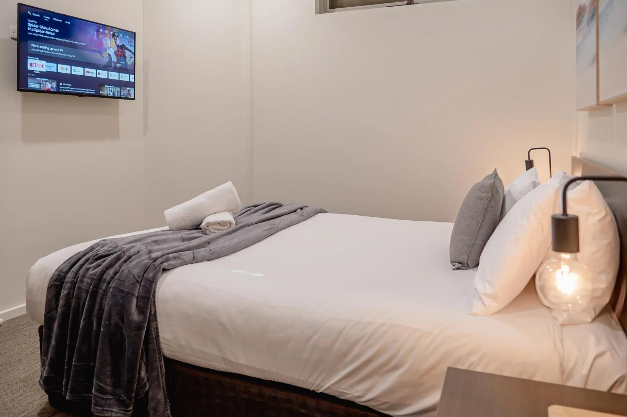 Bed in Mitchell On Main