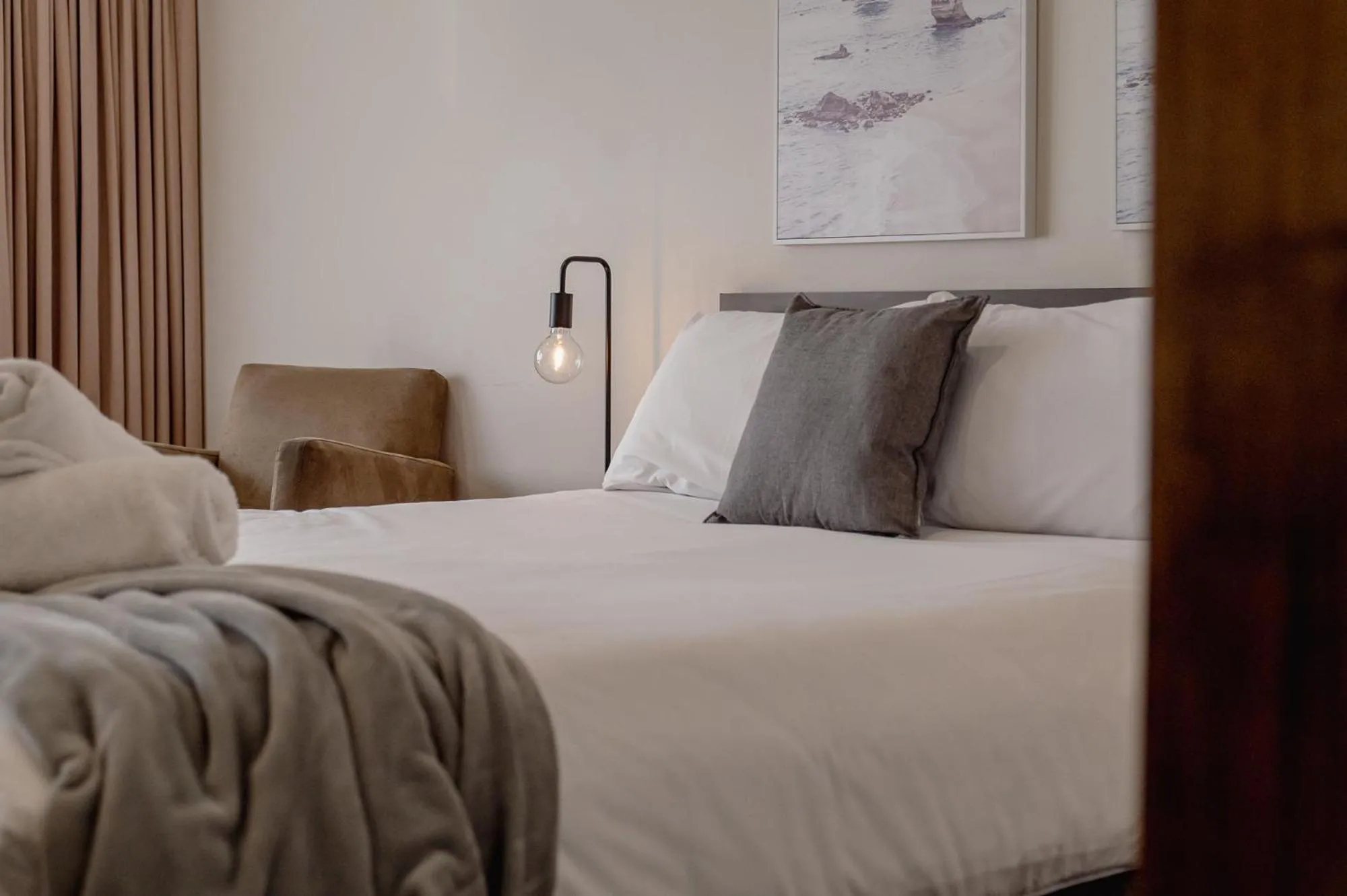 Bed in Mitchell On Main