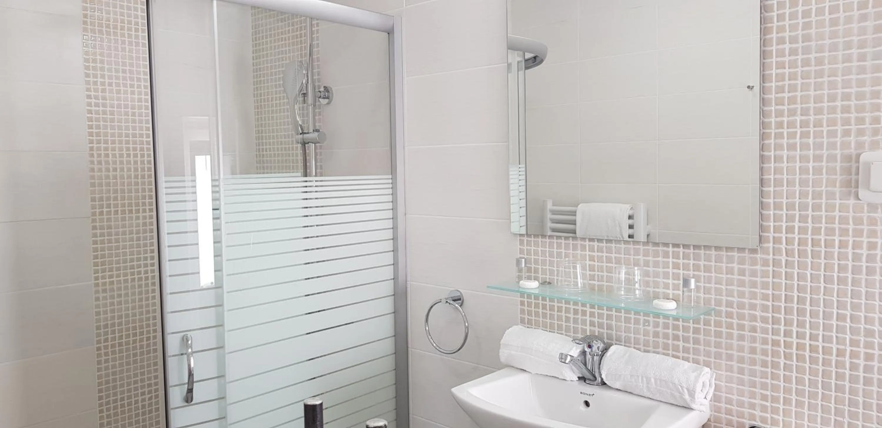 Bathroom in Le Vauban