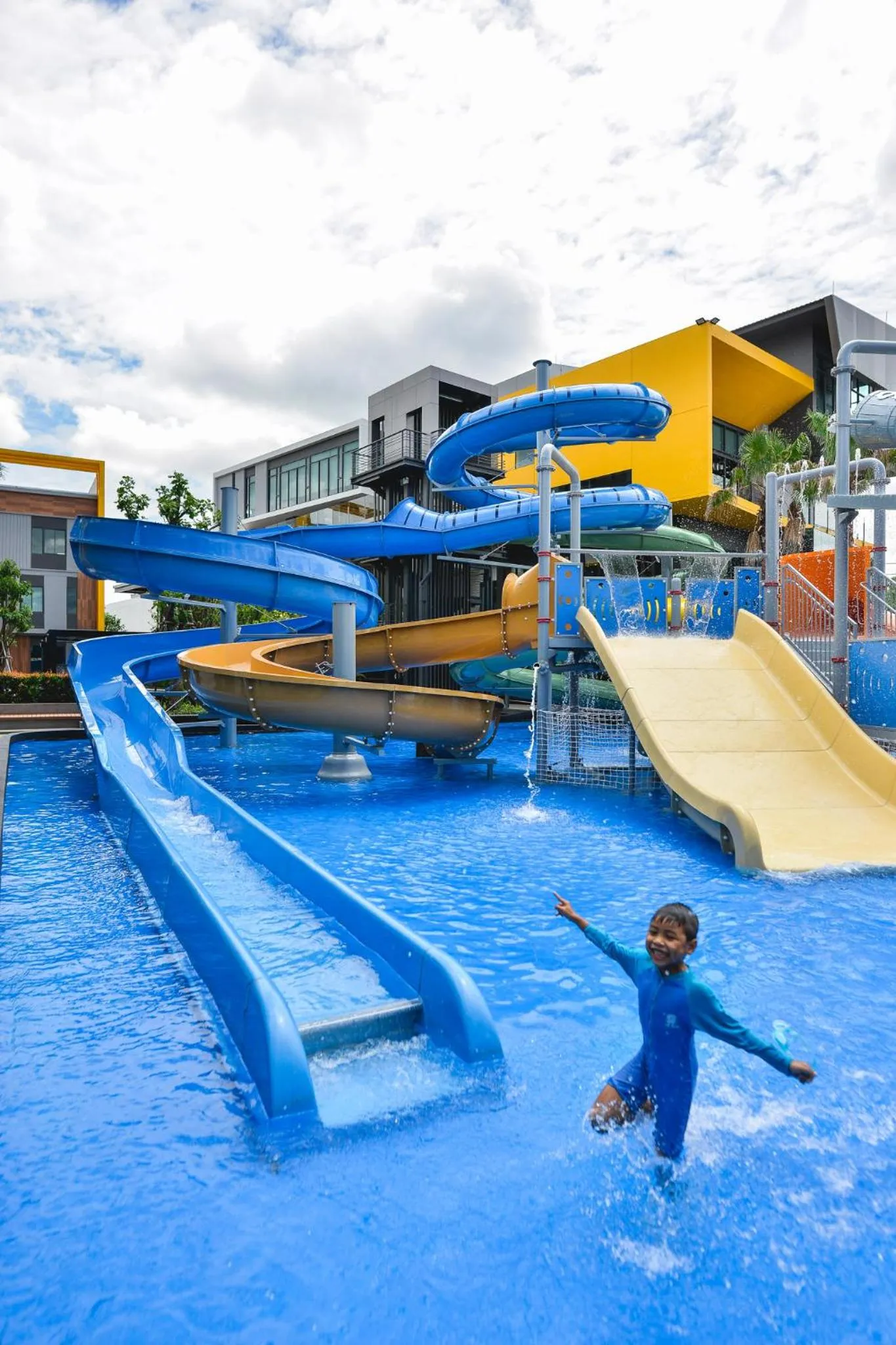 Swimming pool in 9D Sport Hotel