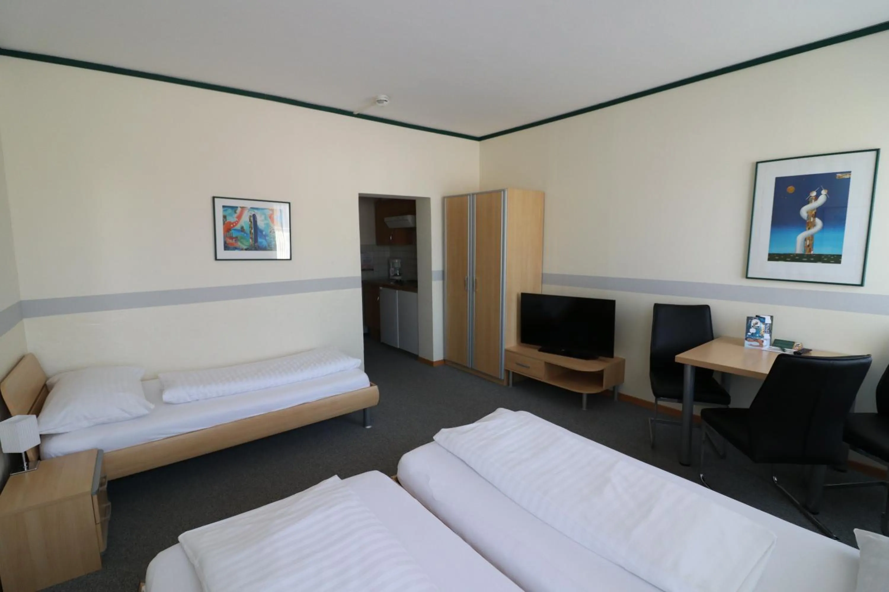 Photo of the whole room, Bed in Schlafgut