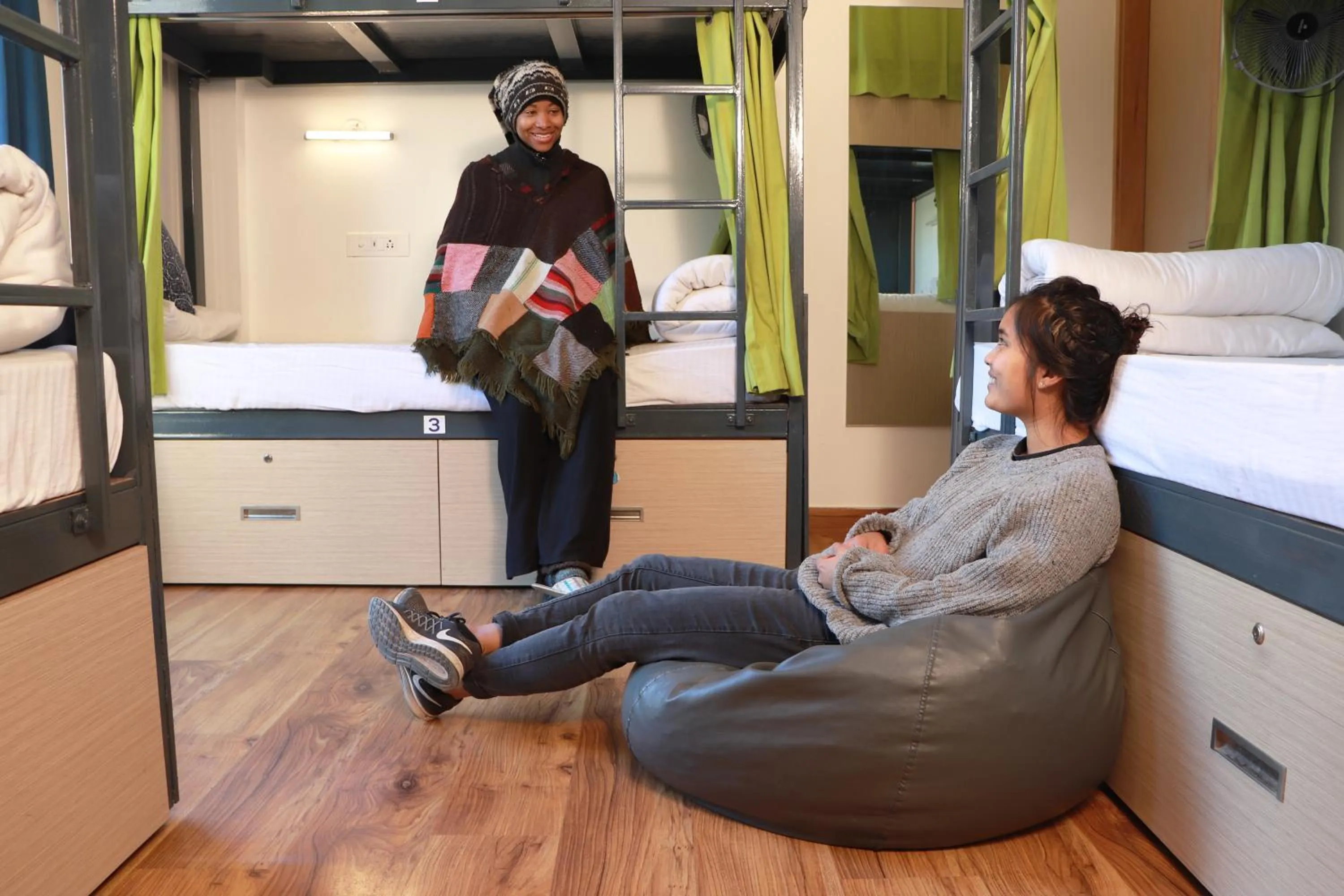 Bed in The Blue Jay Hostel - Dorms & Rooms