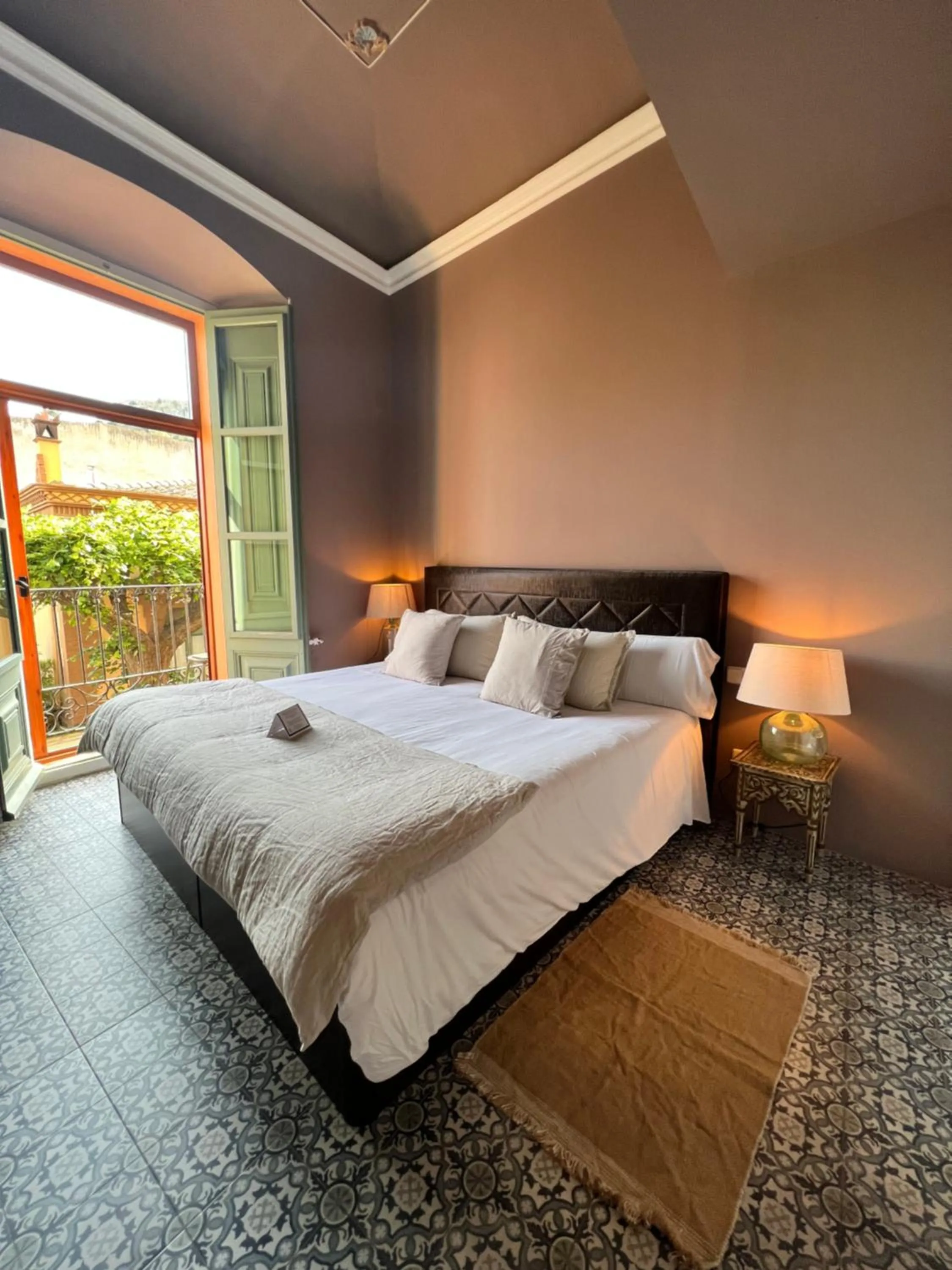 Bed in La Indiana de Begur, Petit Hotel Boutique