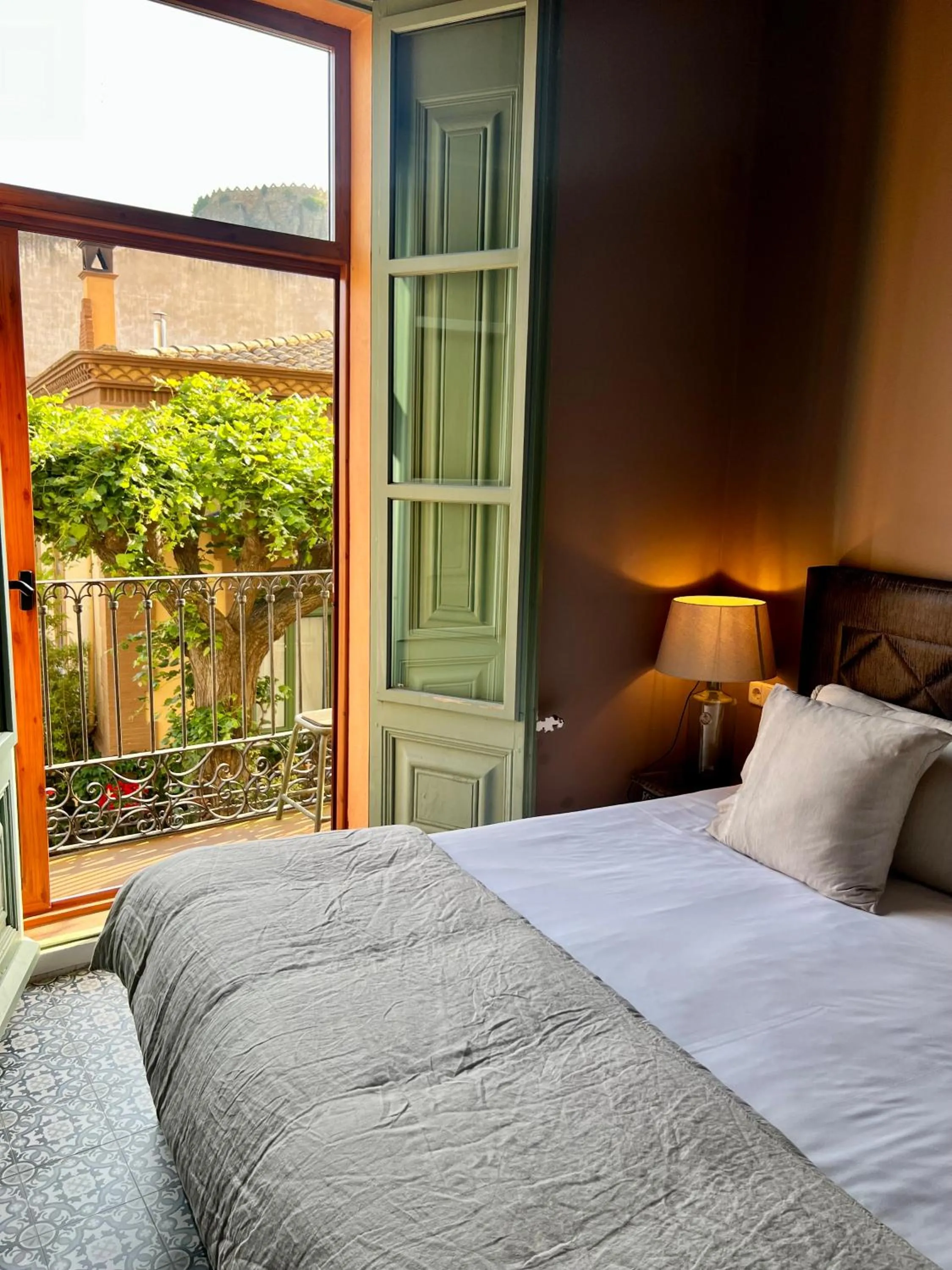 Bed in La Indiana de Begur, Petit Hotel Boutique