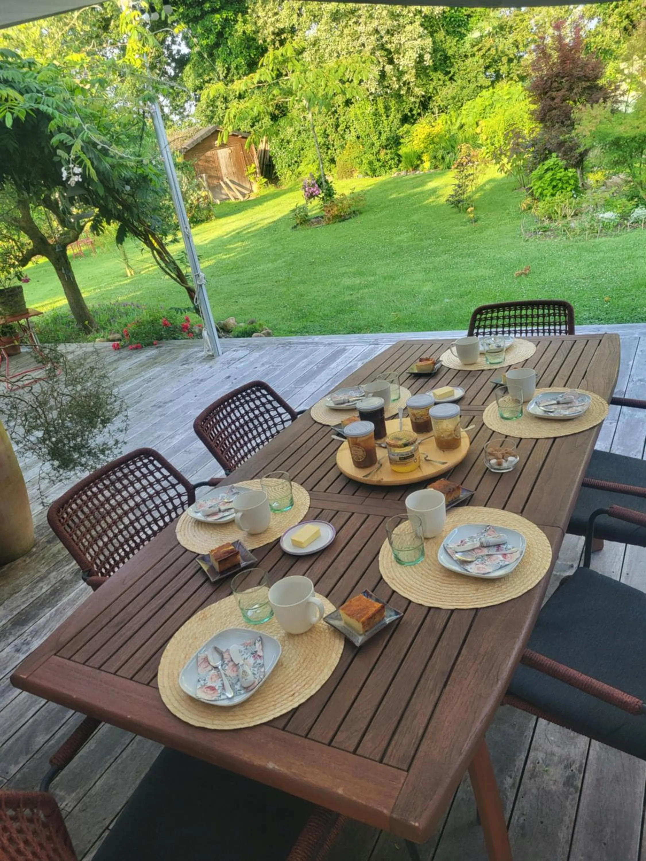 Patio in L'Oustaou du Bodo