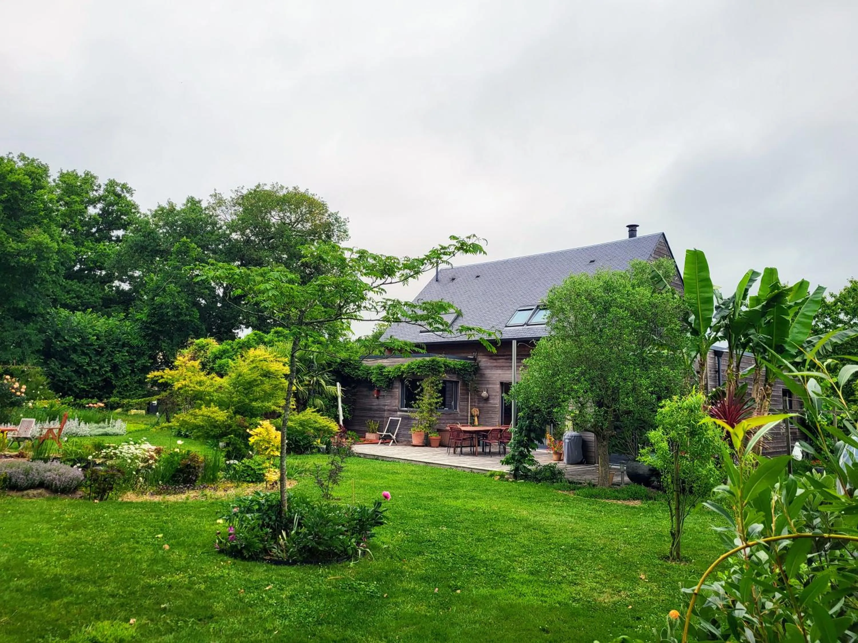 Property building in L'Oustaou du Bodo