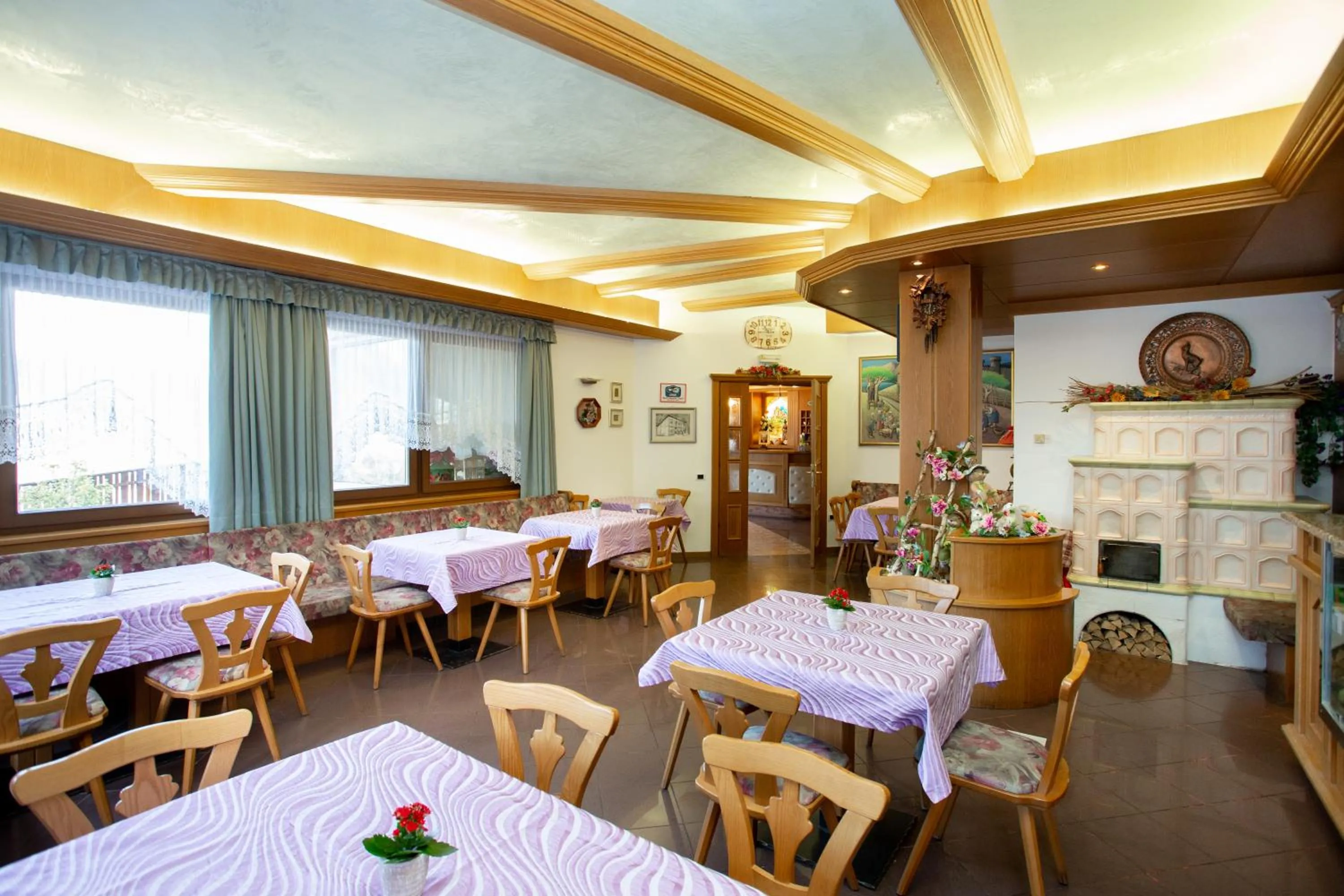 Lounge or bar in Albergo Alla Comparsa