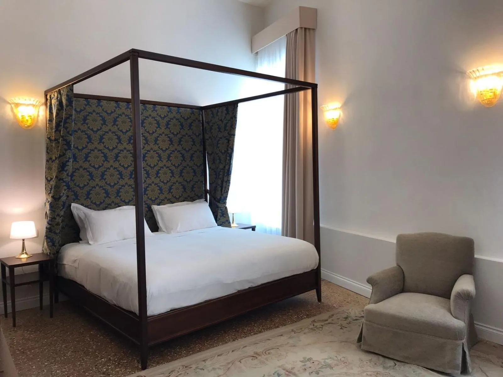 Bed in Suites alla Maddalena