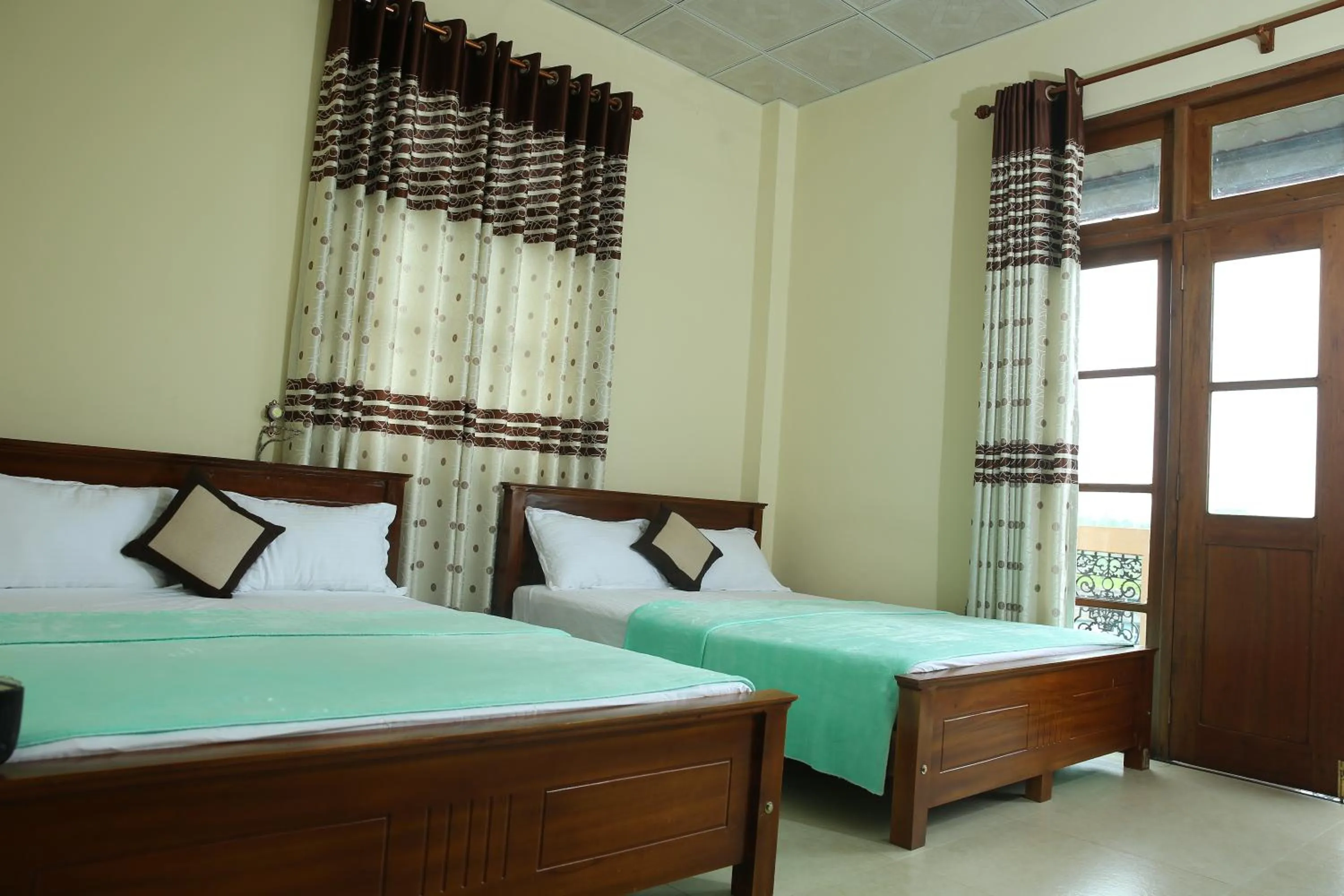 Bed in Mount View Bungalow