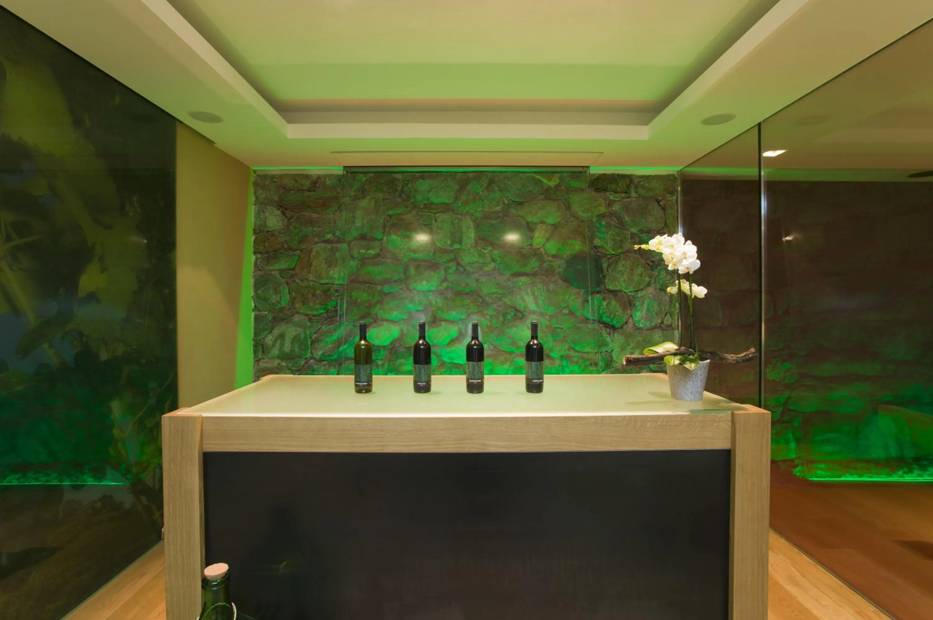 Alcoholic drinks in Hotel Weingut Innerleiterhof