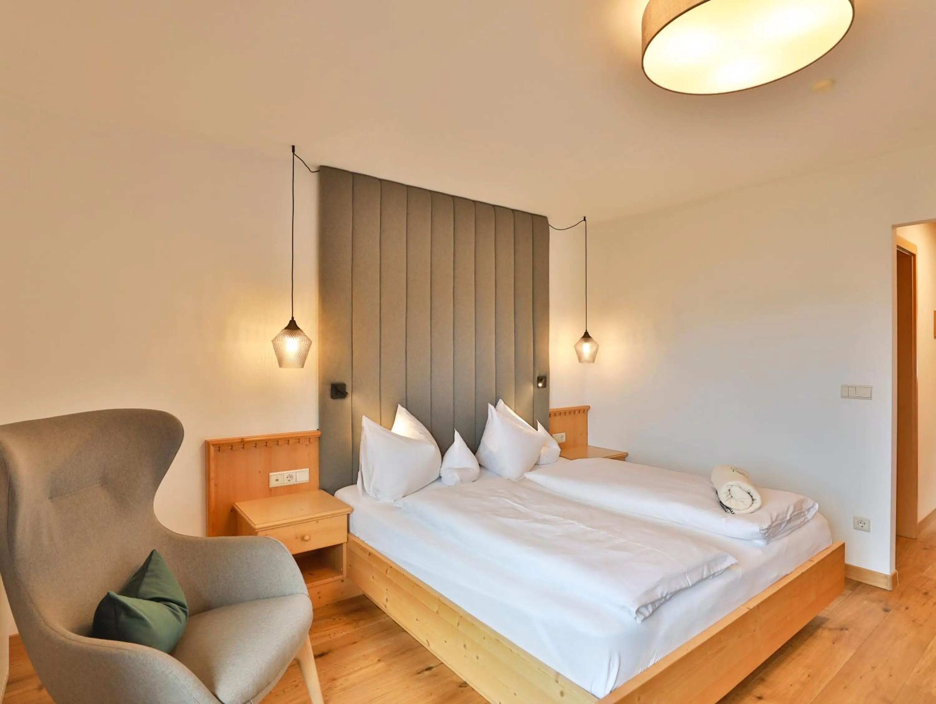 Photo of the whole room, Bed in Hotel Weingut Innerleiterhof