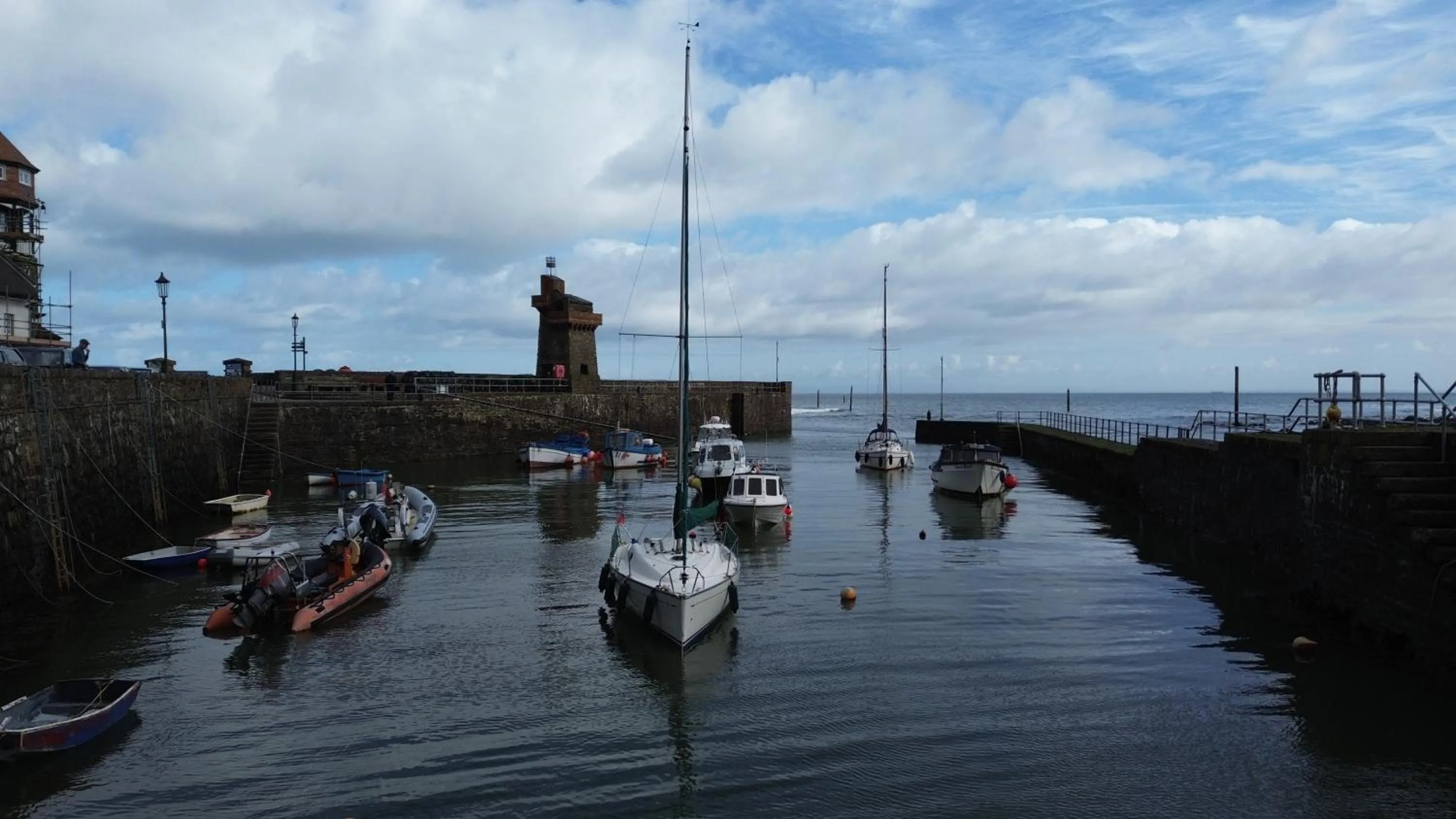 Nearby landmark in Rock House Hotel