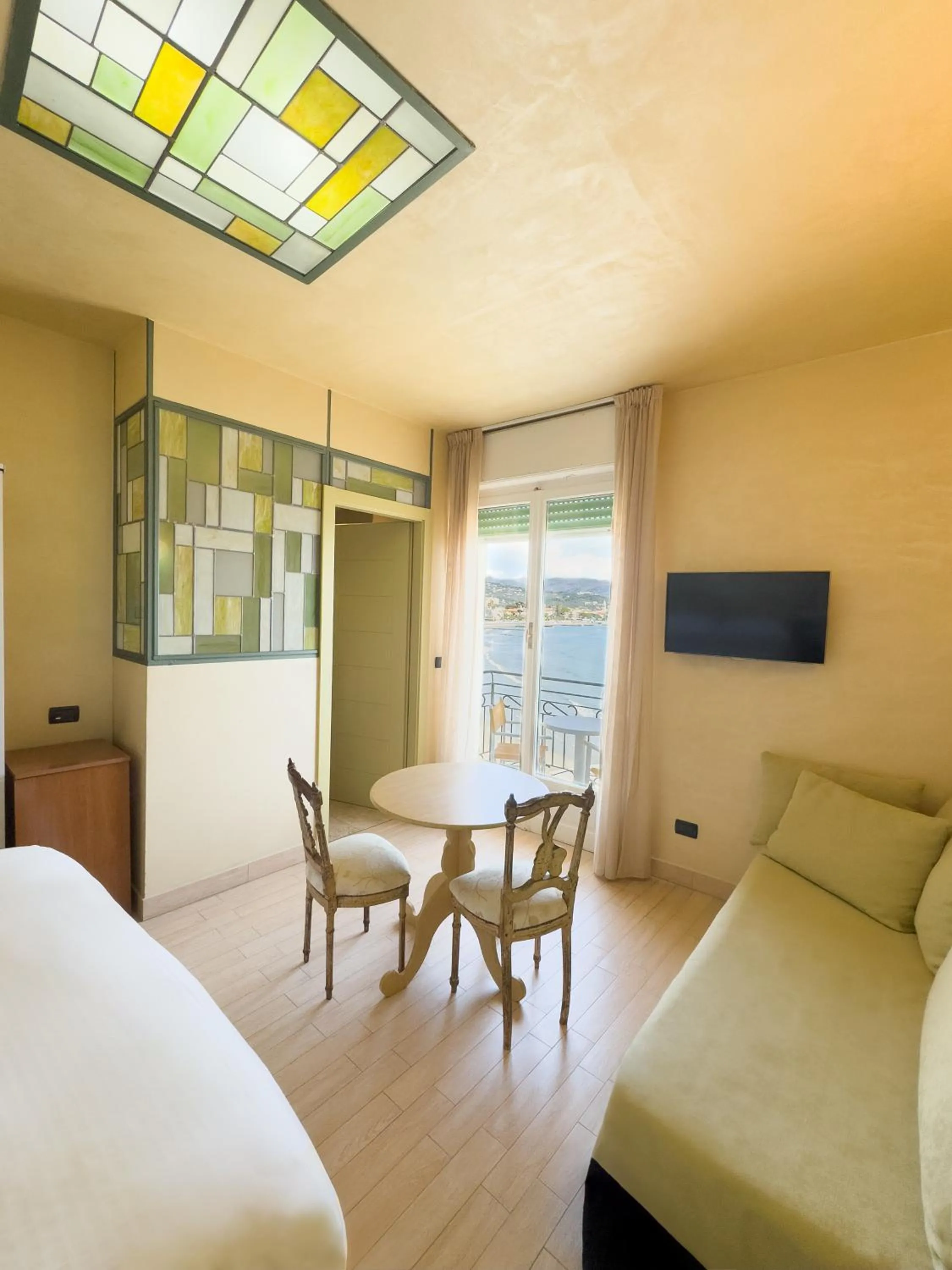Bed in Jasmin Charme Hotel