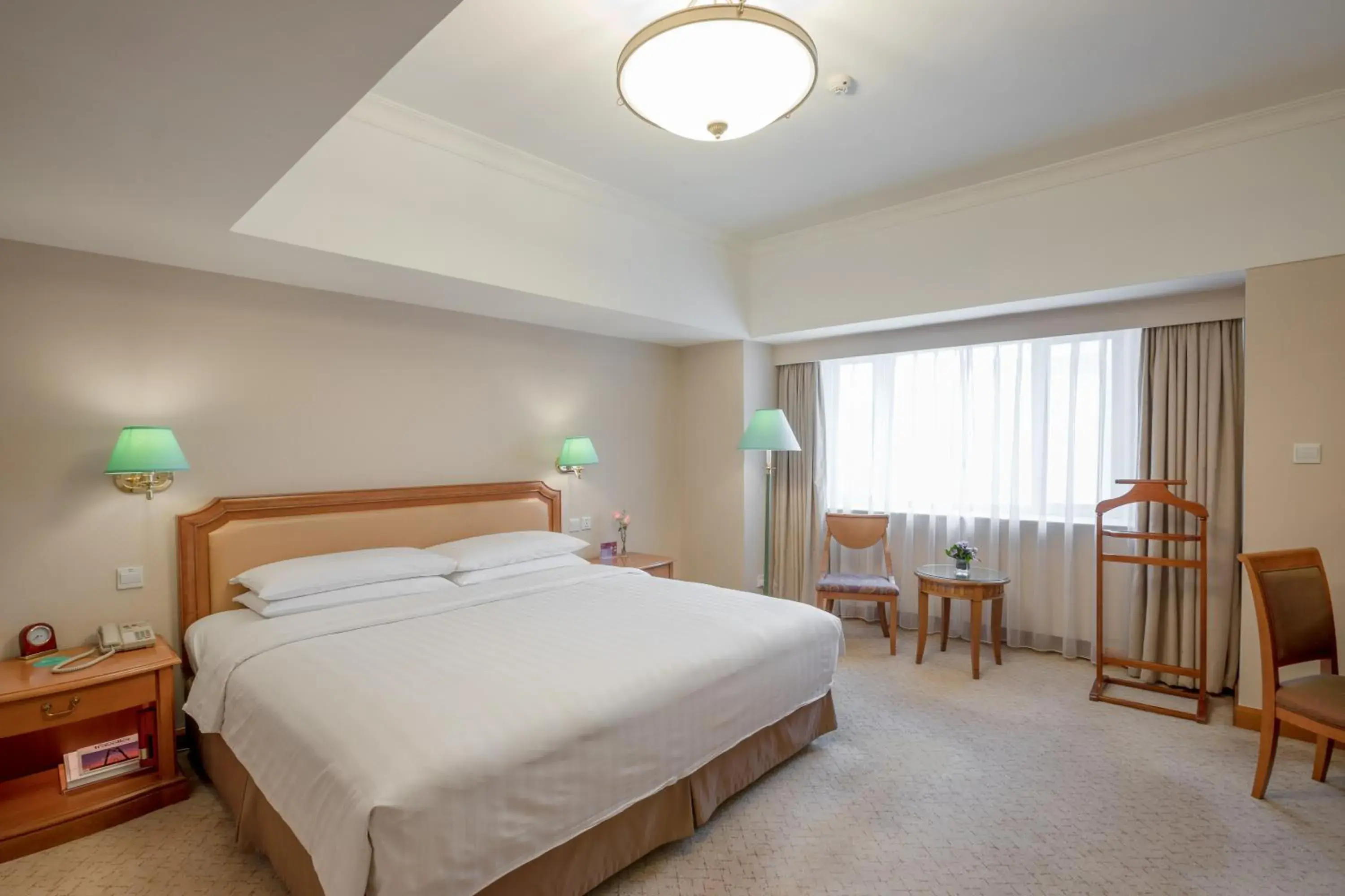 Bed in JEN Shenyang by Shangri-La Bed in JEN Shenyang by Shangri-La